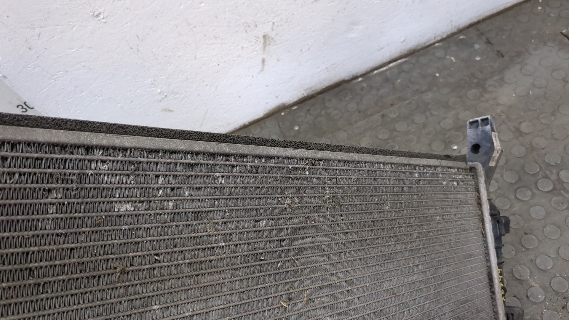 Радиатор охлаждения двигателя основной