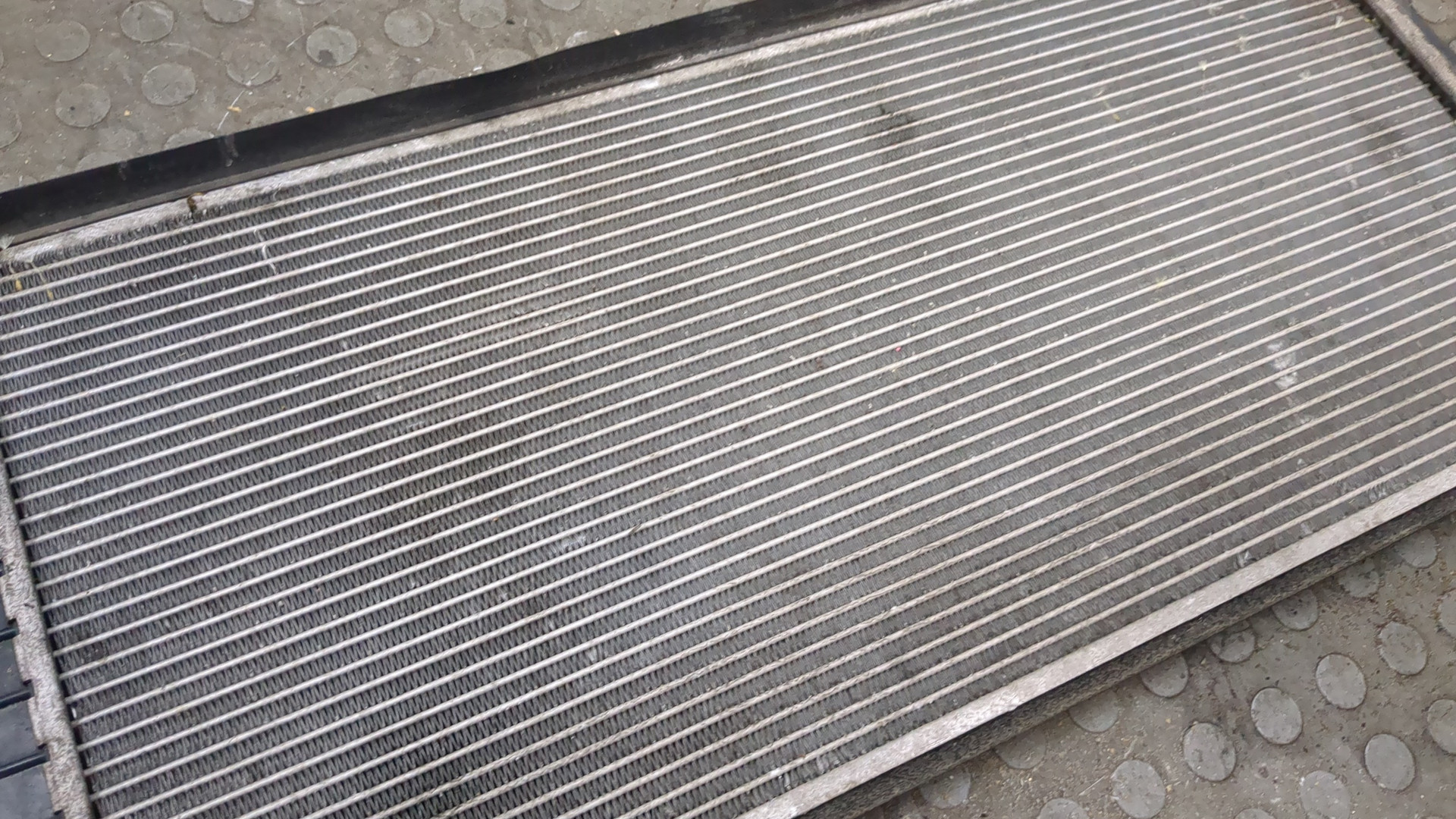 Радиатор охлаждения двигателя основной