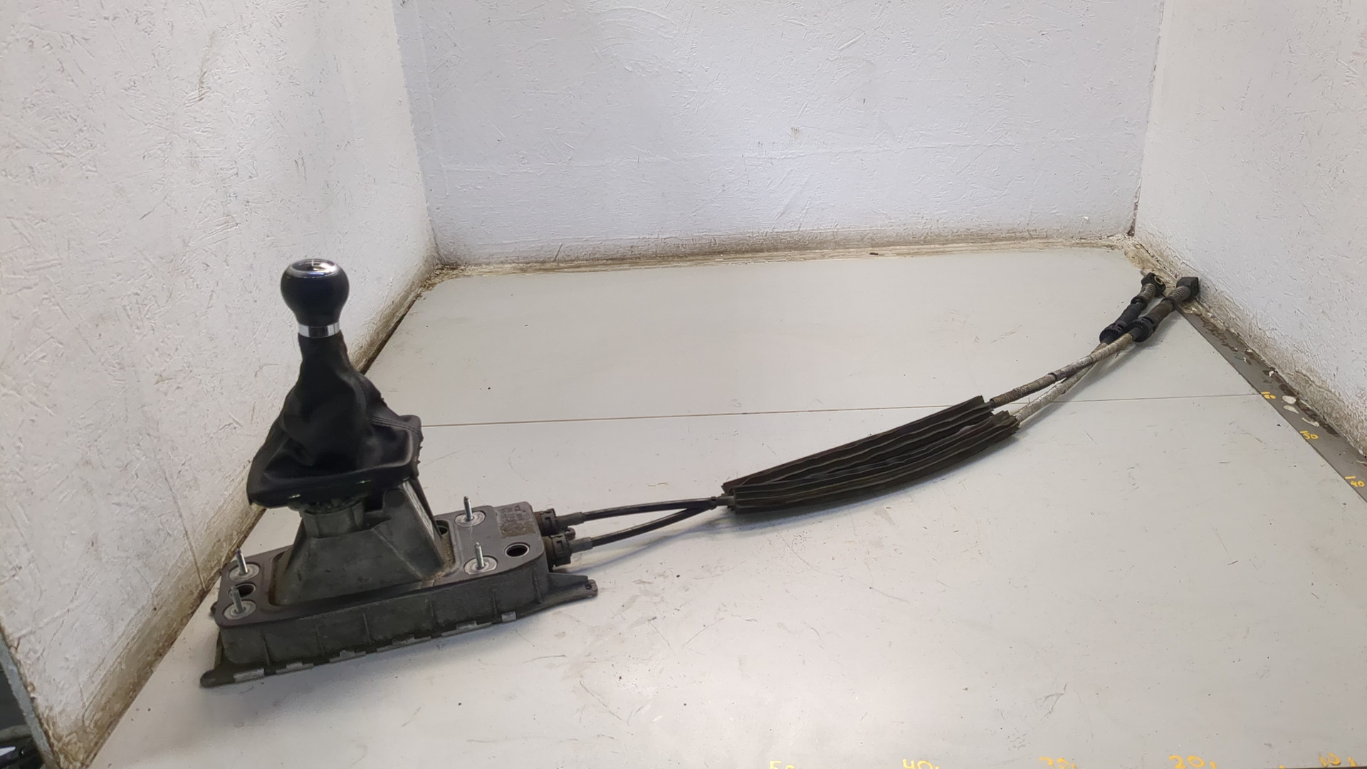 Кулиса МКПП / АКПП