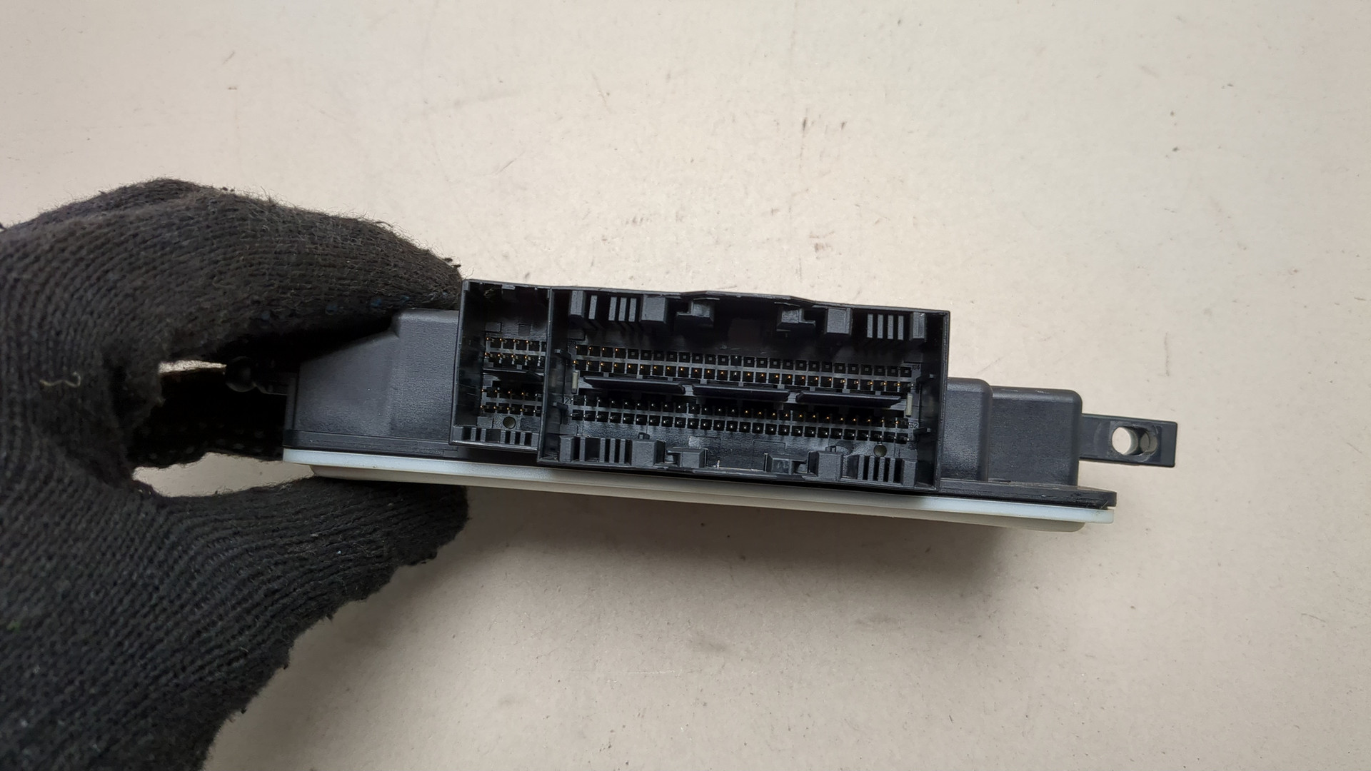 Блок управления подушек безопасности (AIR BAG)