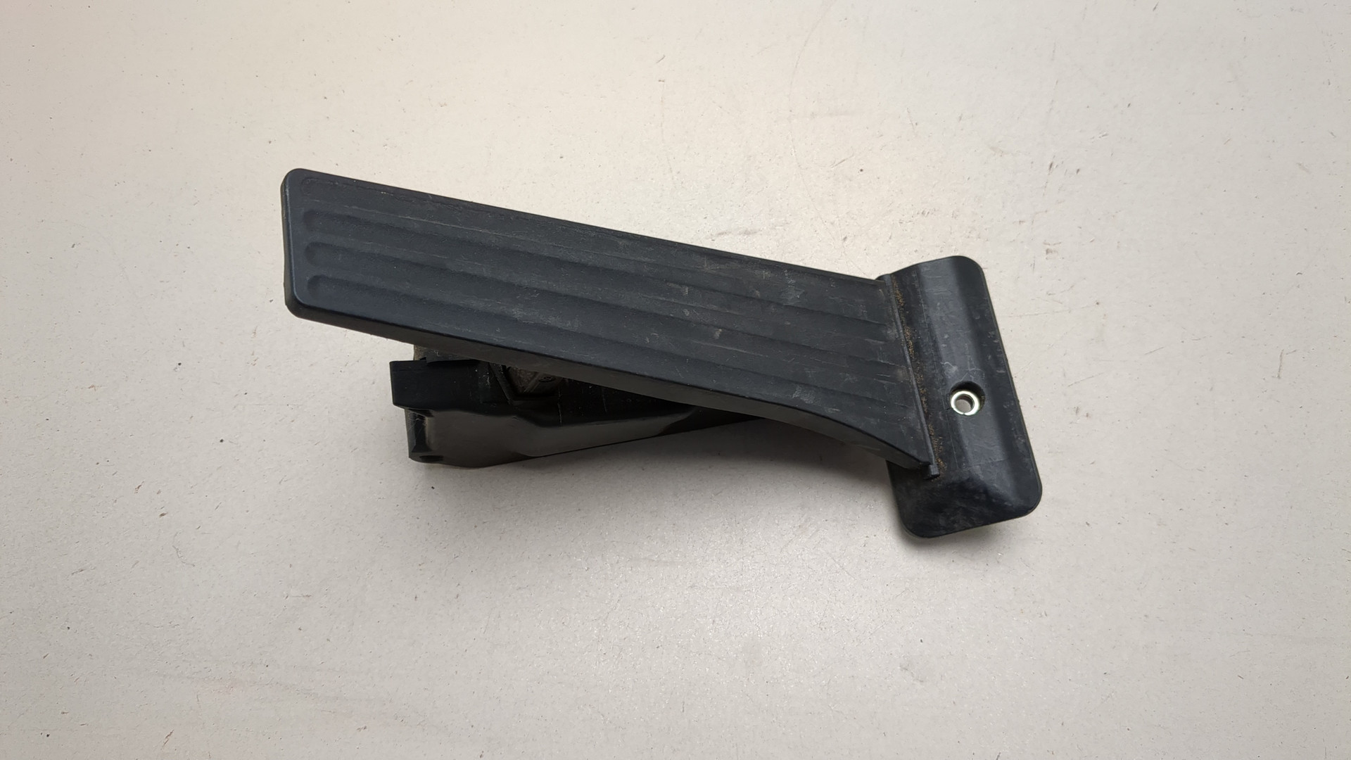 Педаль газа