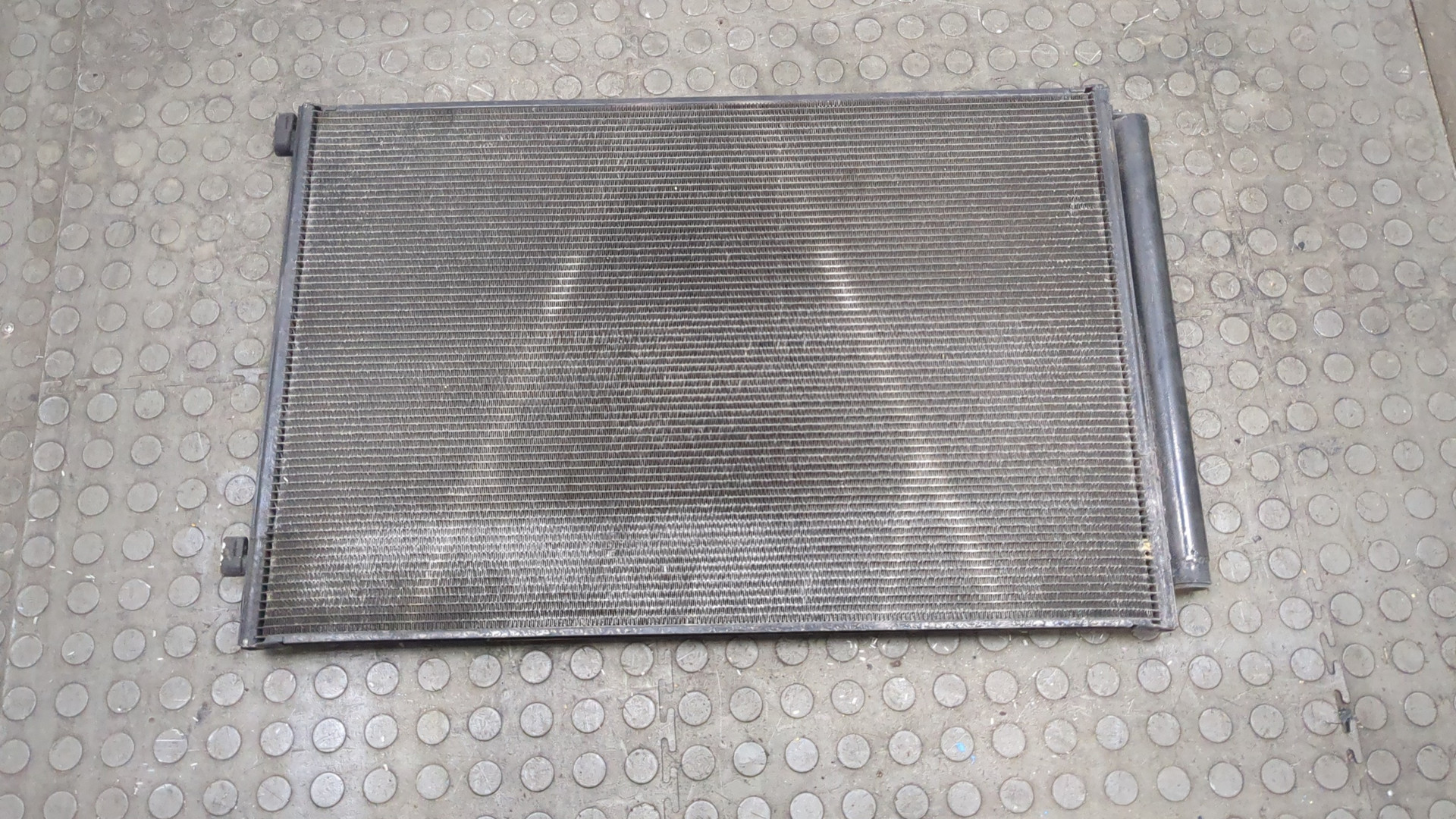 Радиатор кондиционера / конденсер