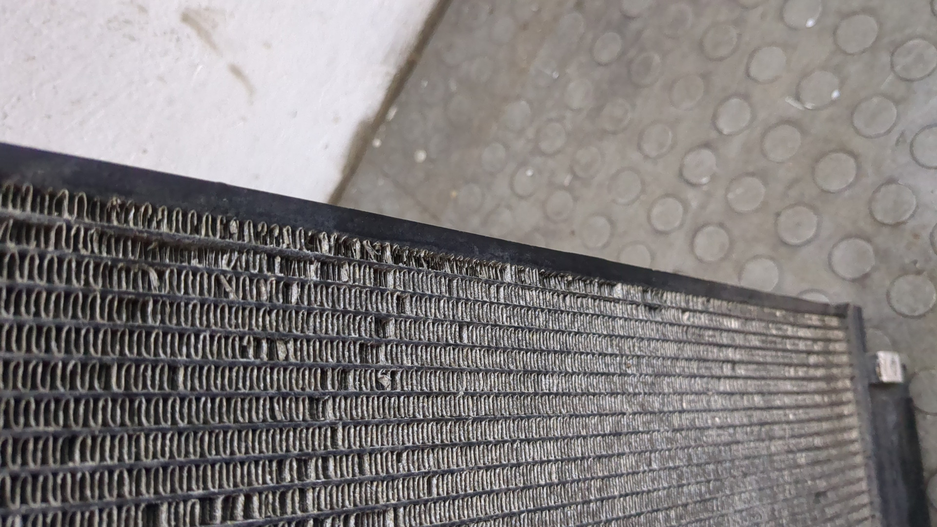 Радиатор кондиционера / конденсер