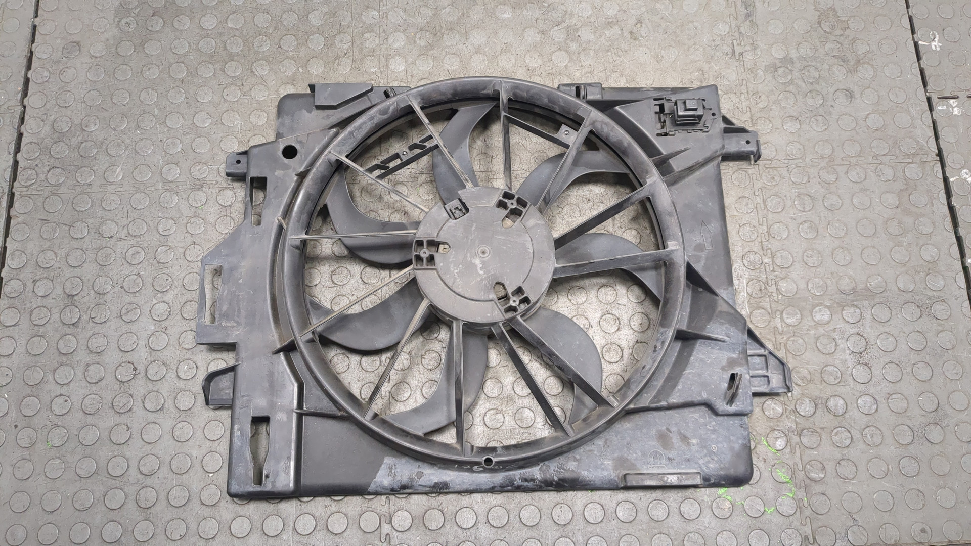 Вентилятор радиатора