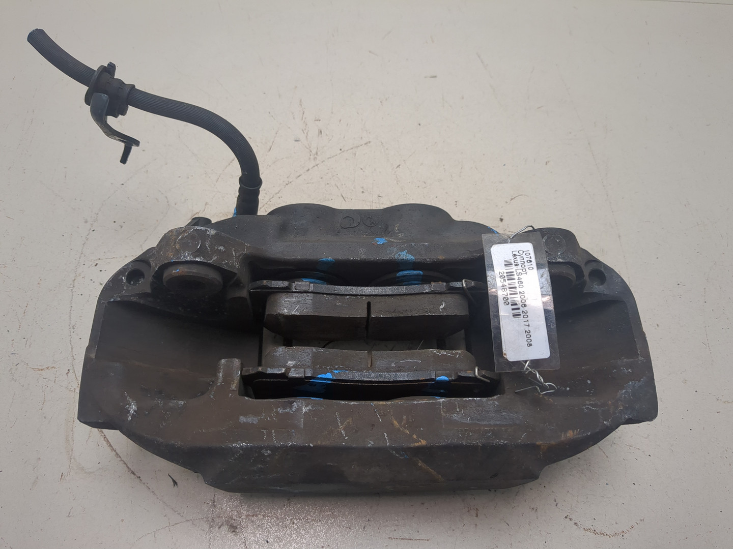 Суппорт передний правый