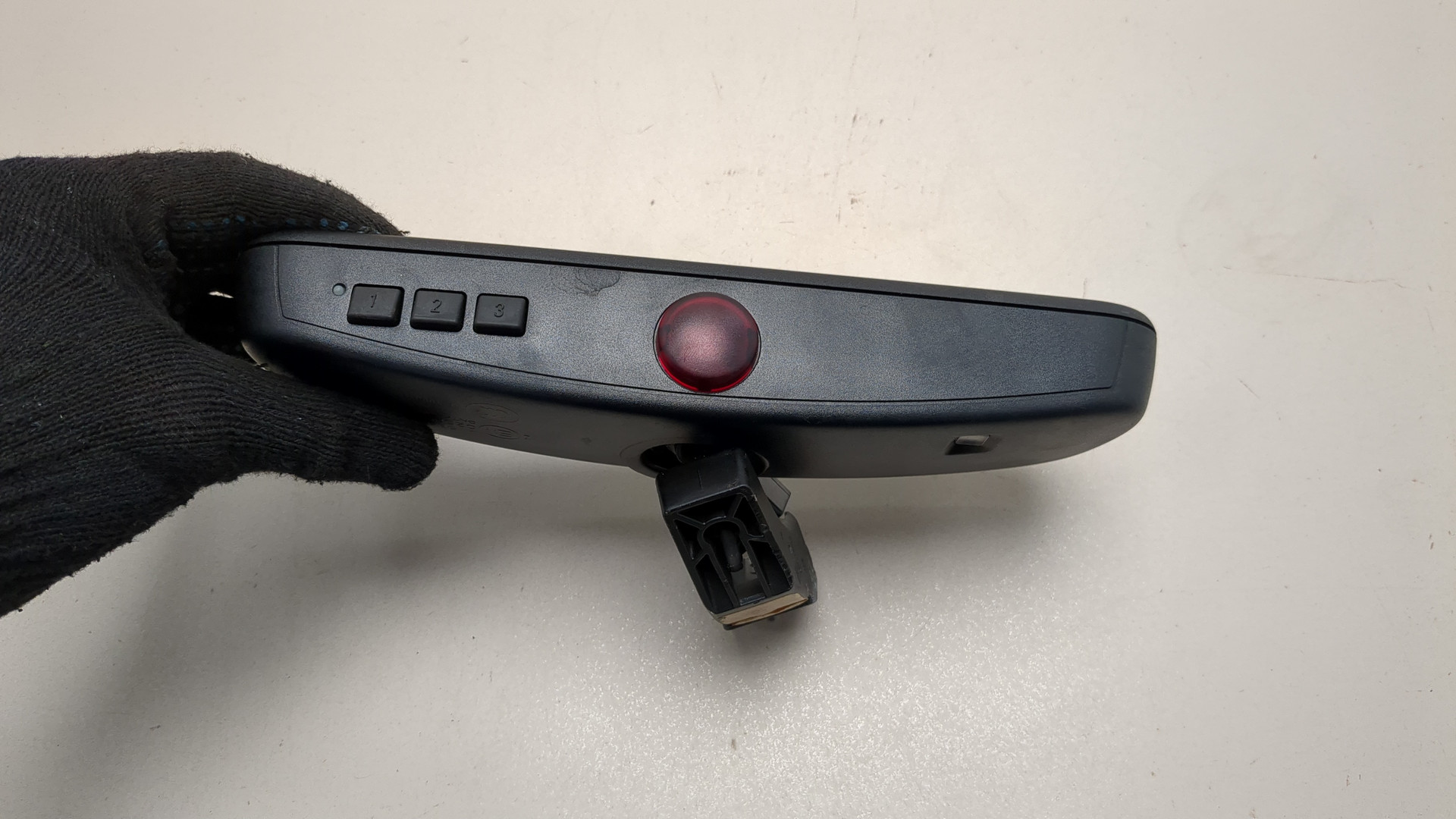 Зеркало заднего вида