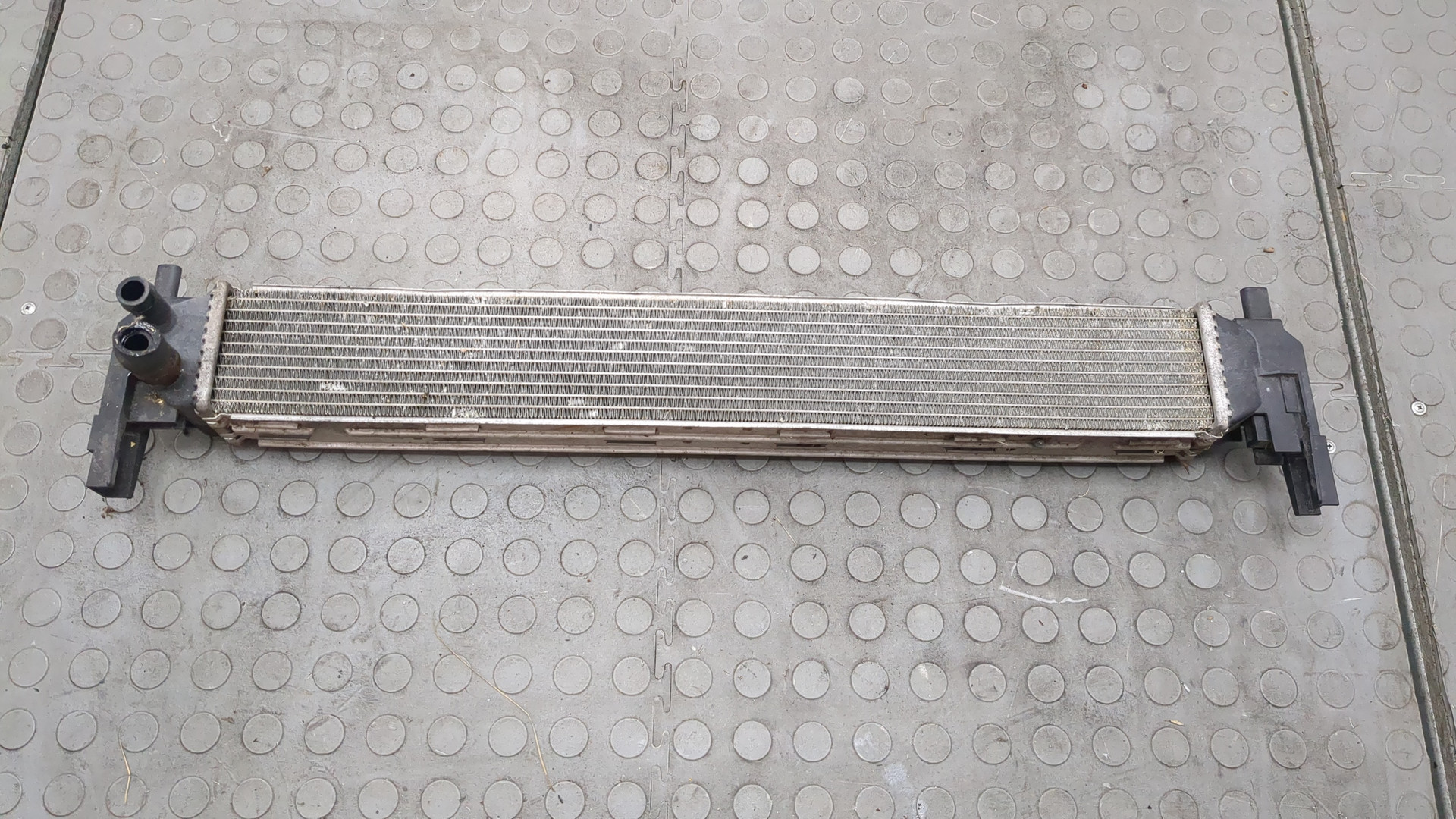 Радиатор охлаждения двигателя основной