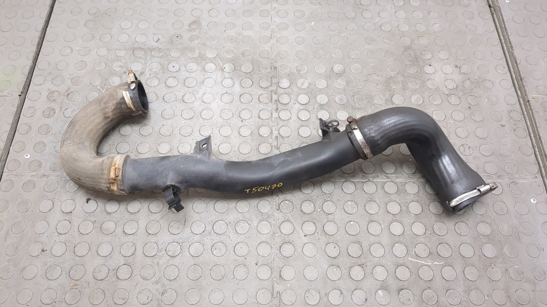 Патрубок интеркулера