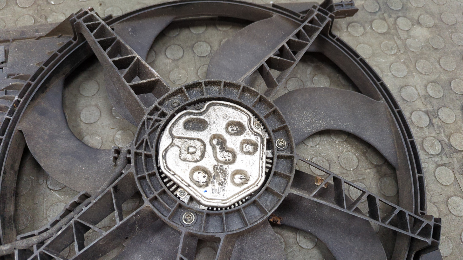 Вентилятор радиатора