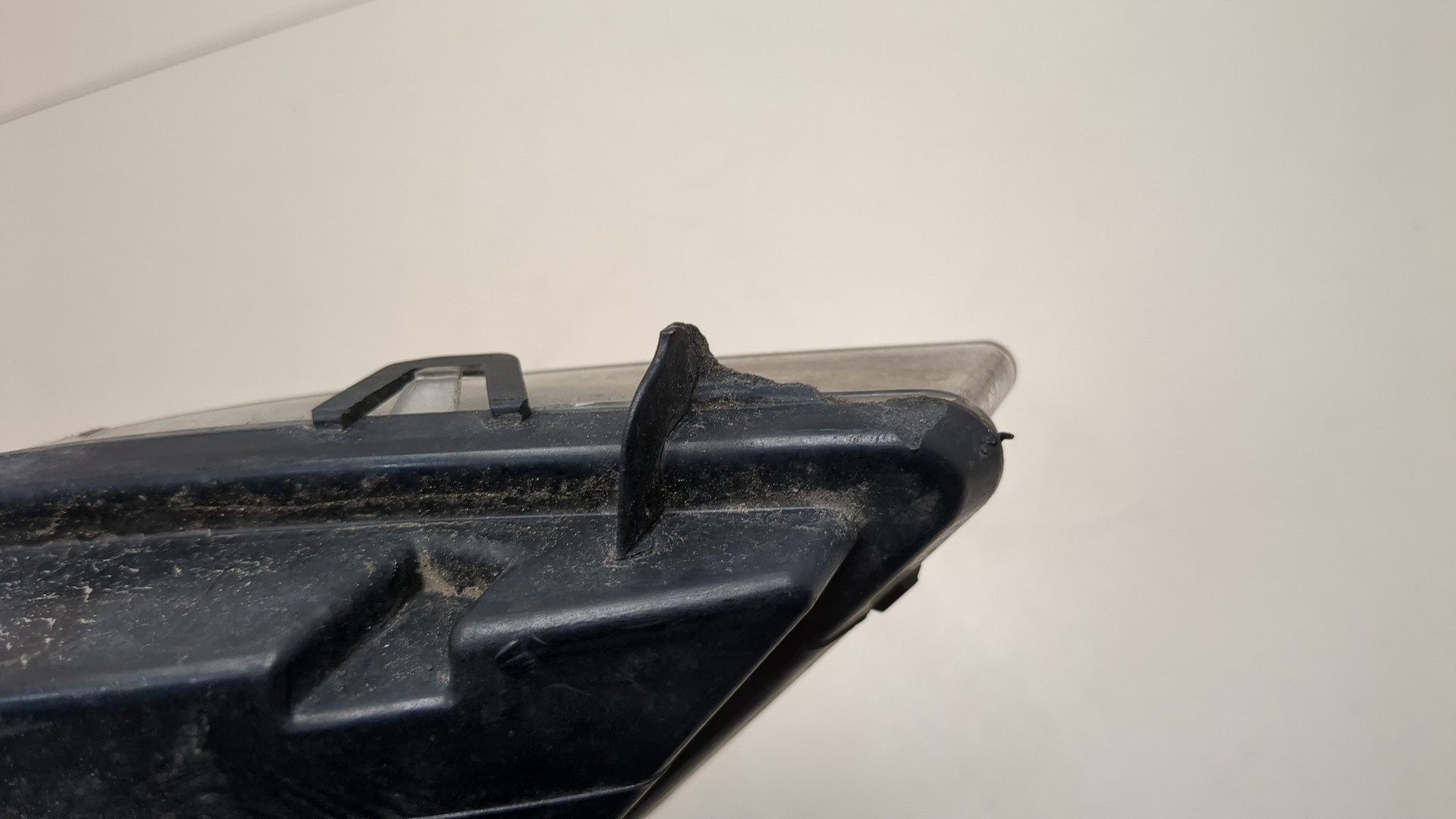 Фара противотуманная правая