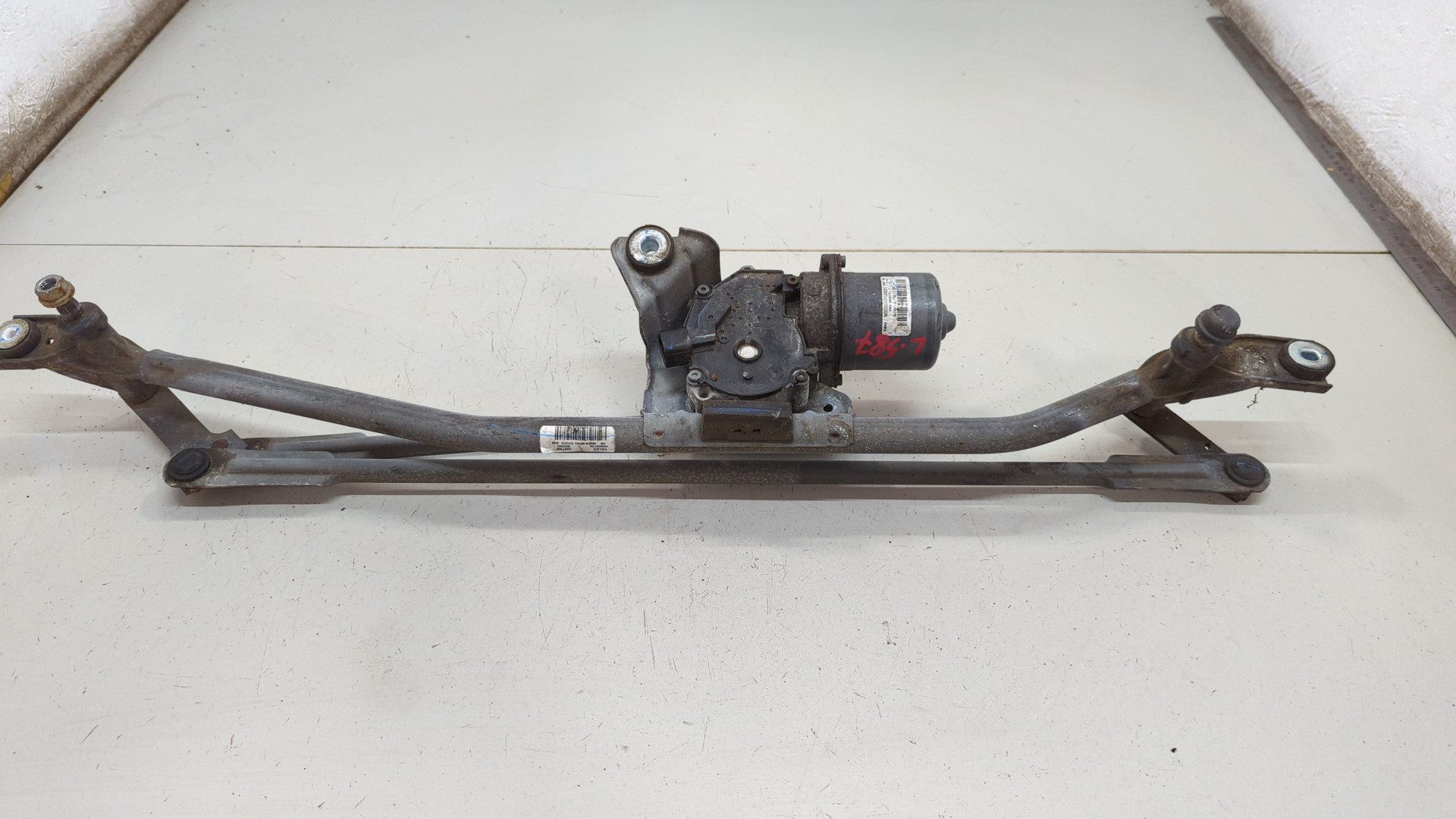 Трапеция стеклоочистителей