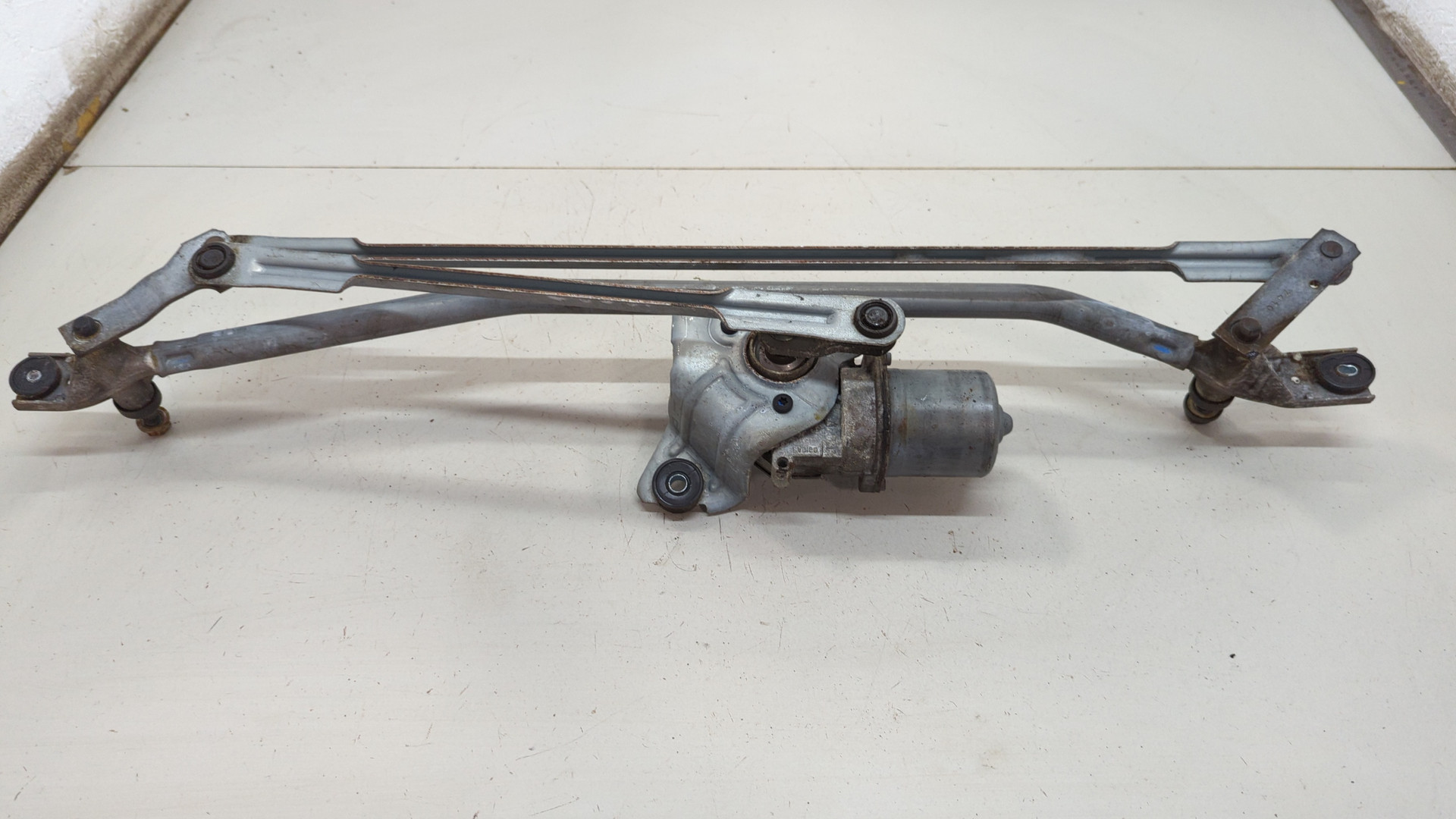 Трапеция стеклоочистителей