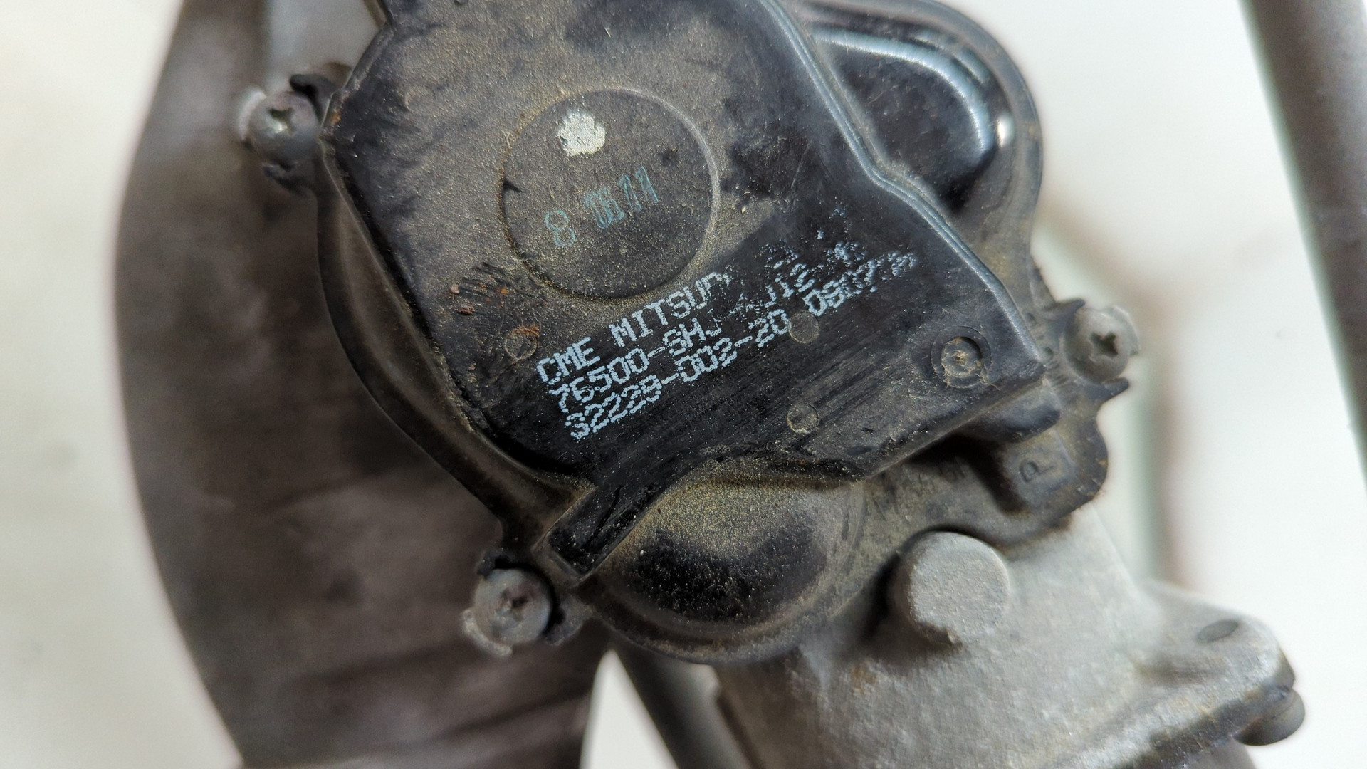 Трапеция стеклоочистителей