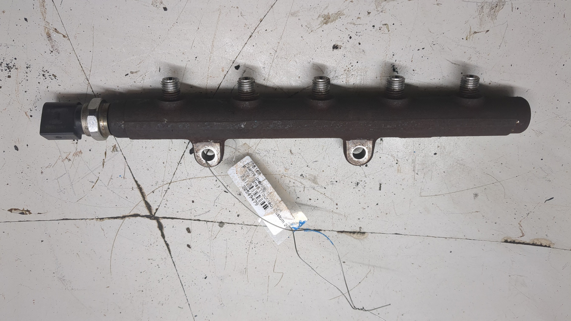 Рейка топливная (рампа)