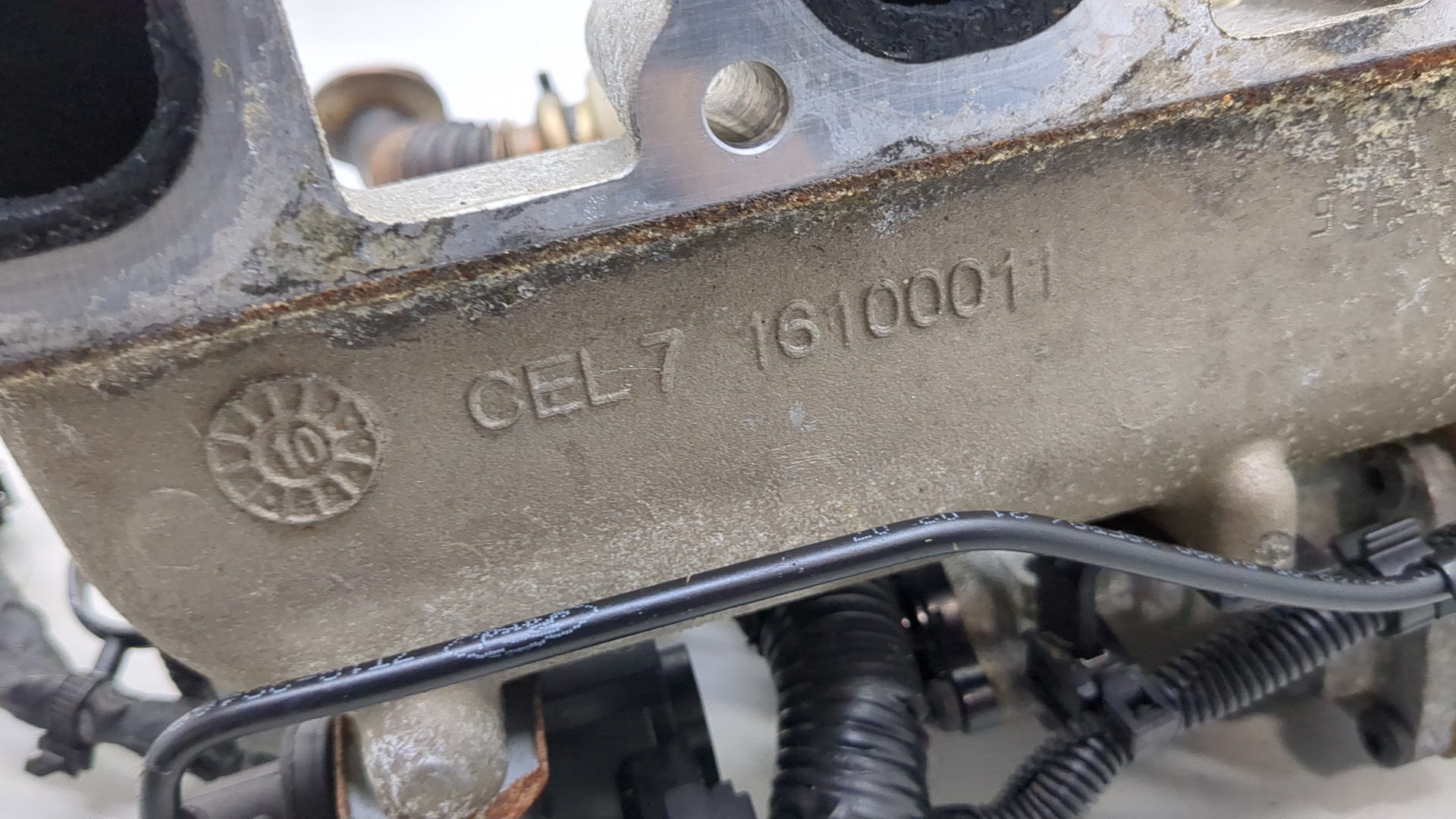 Коллектор впускной