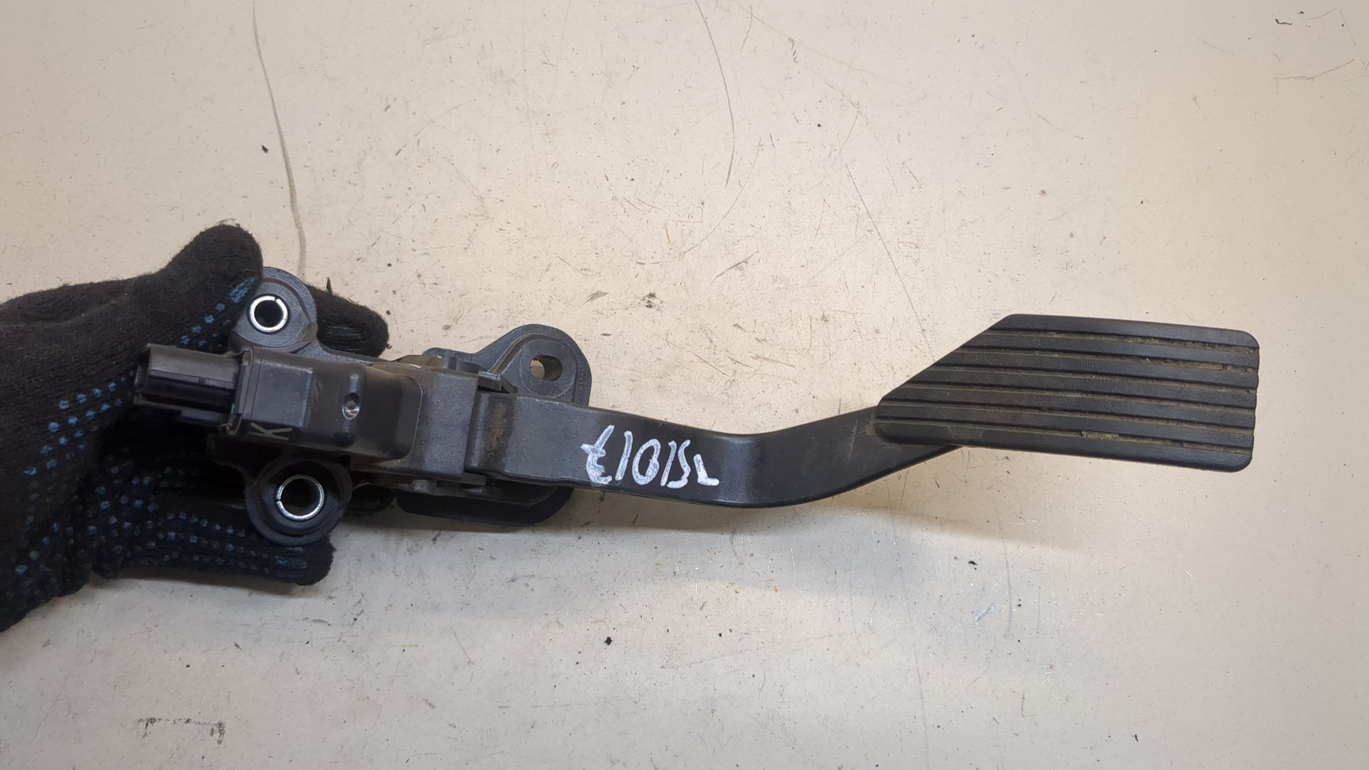 Педаль газа