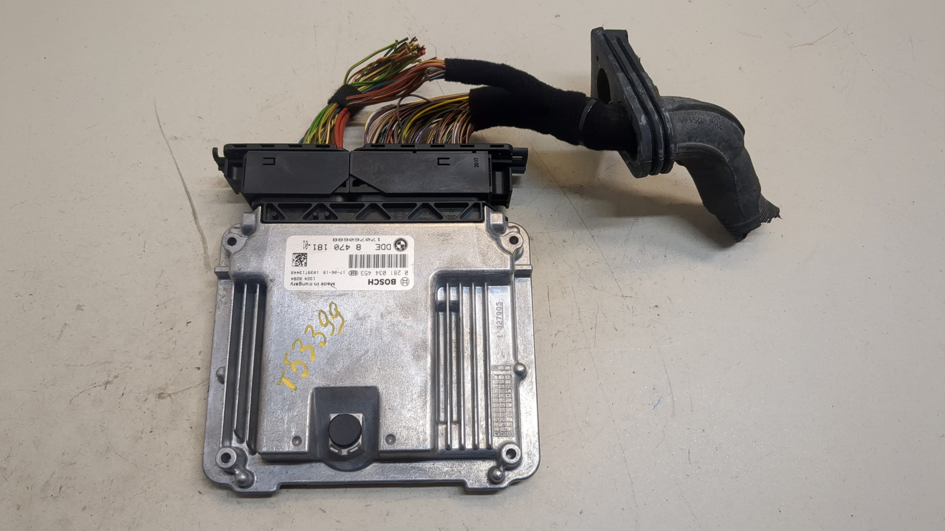 Блок управления двигателем