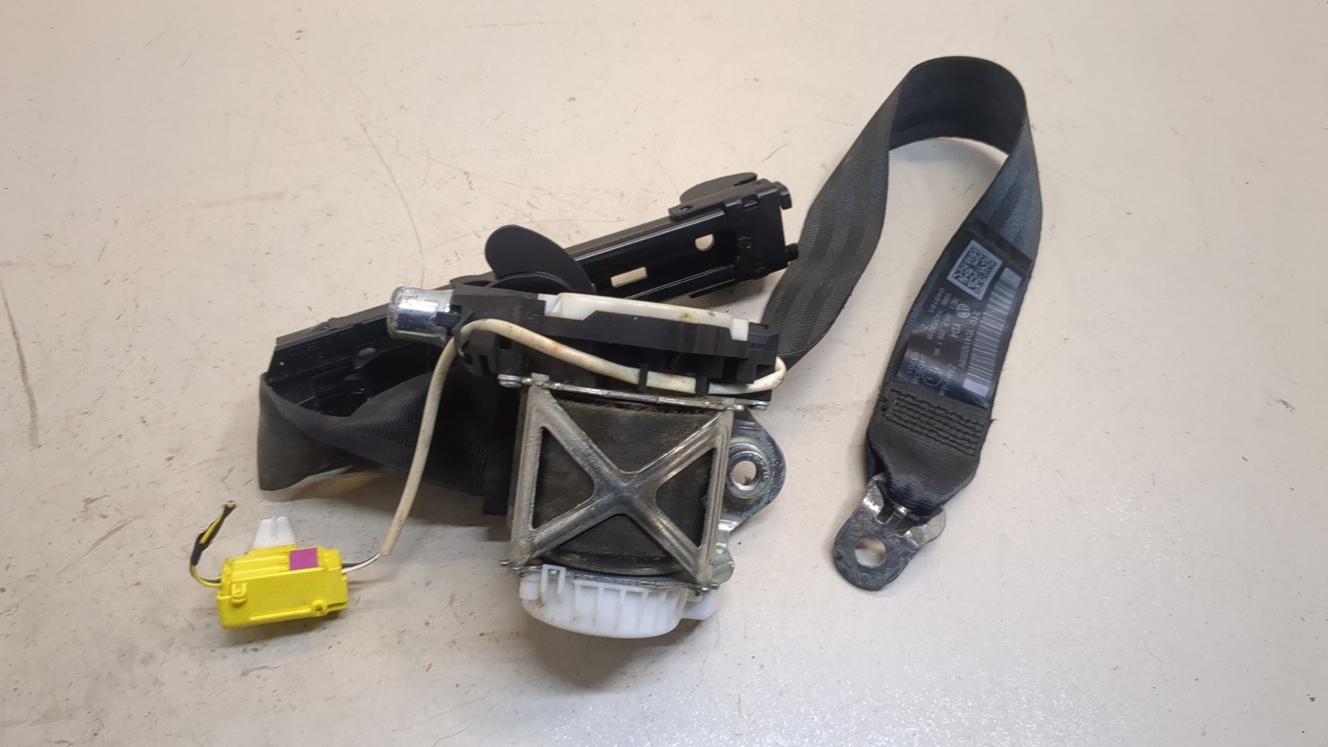 Ремень безопасности