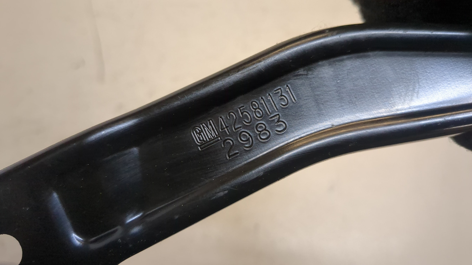 Кронштейн (сопут. товар)