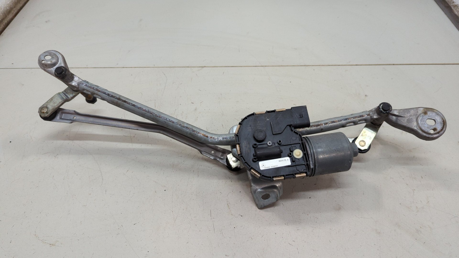 Трапеция стеклоочистителей