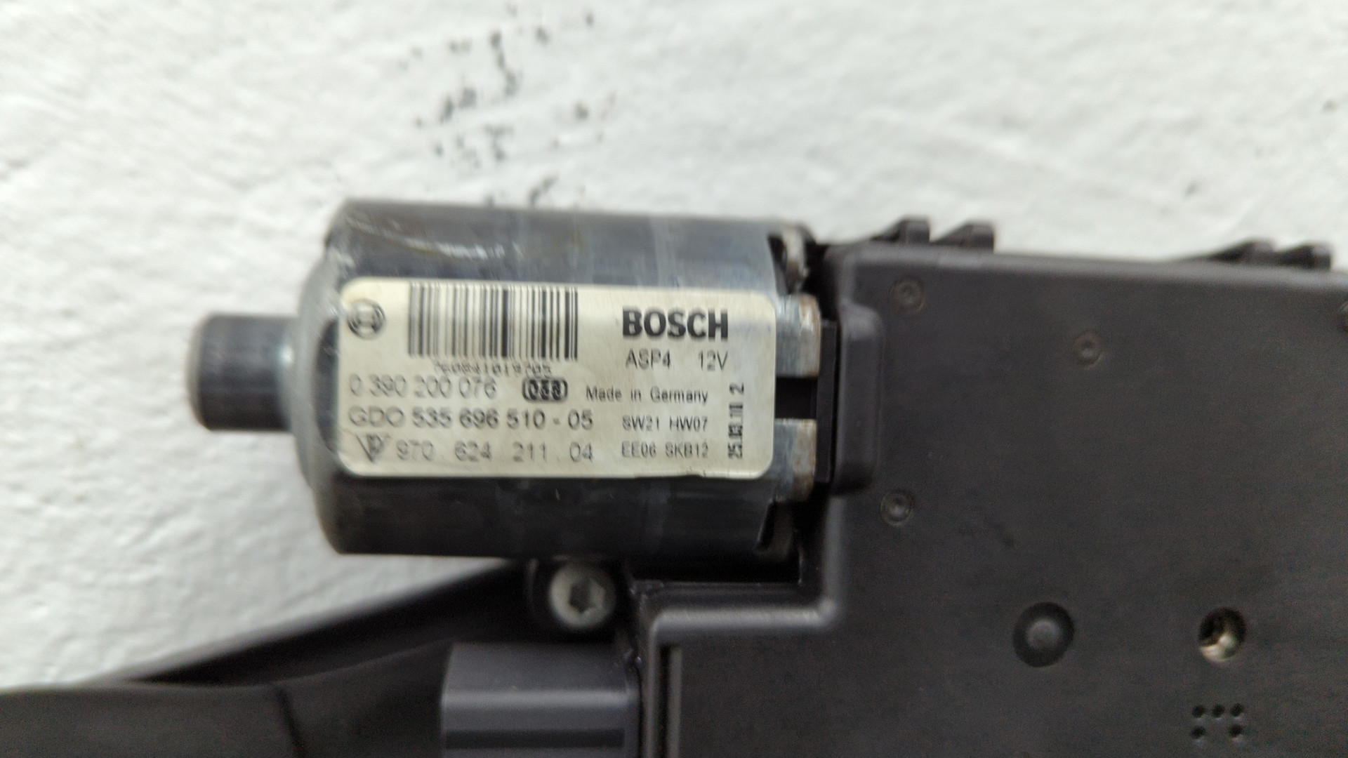 Люк в сборе электрический