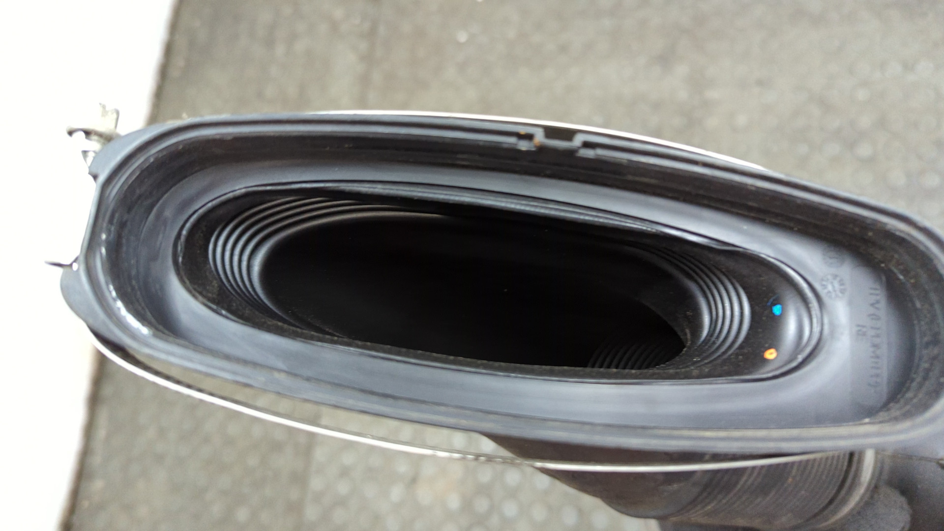 Воздухозаборник (внутри)