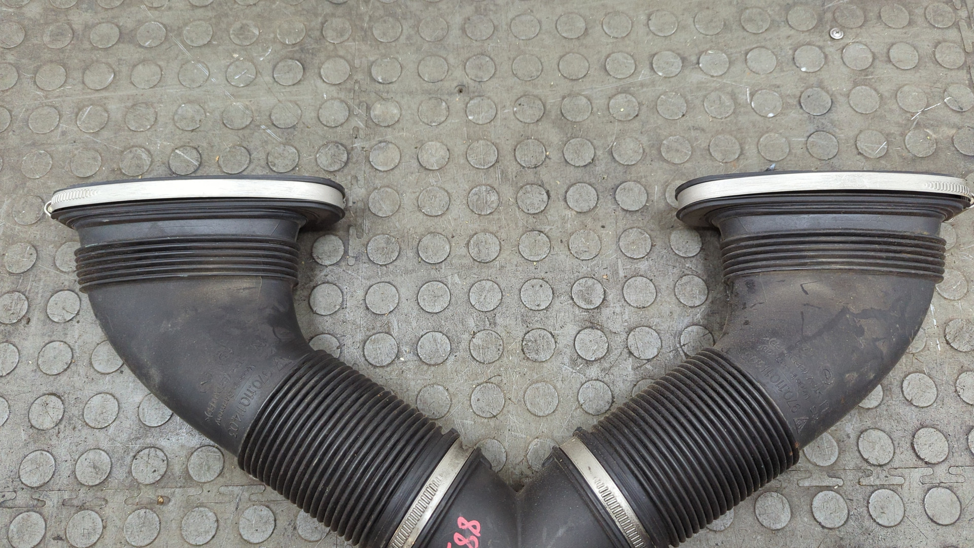 Воздухозаборник (внутри)