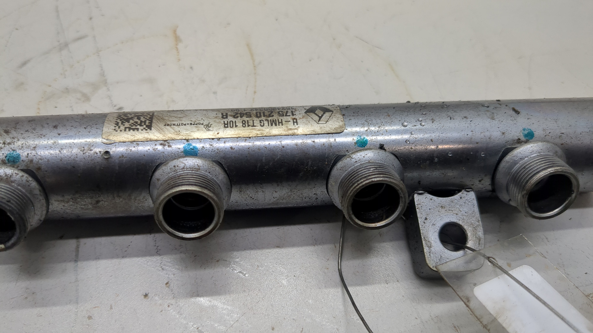 Рейка топливная (рампа)