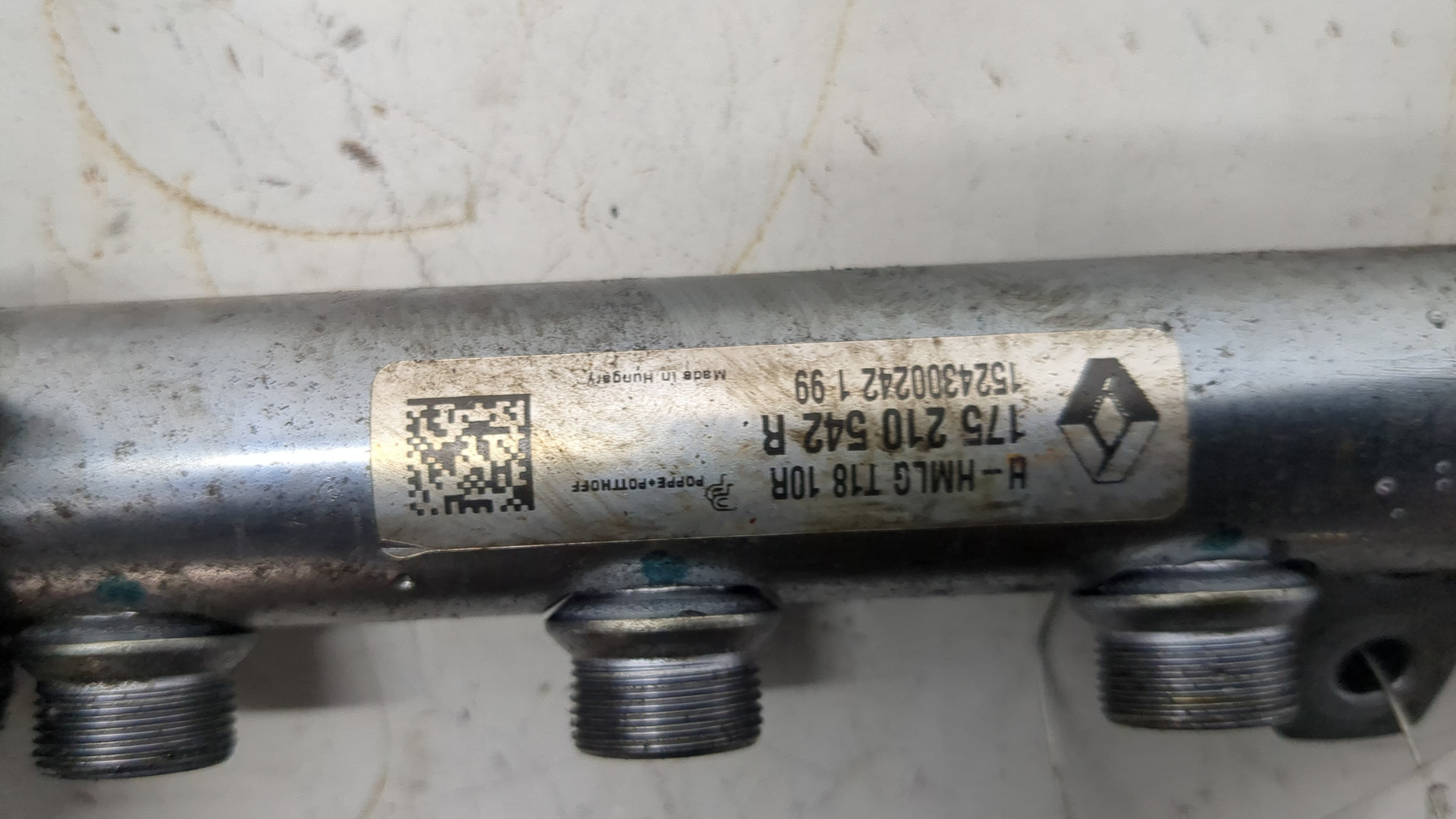 Рейка топливная (рампа)