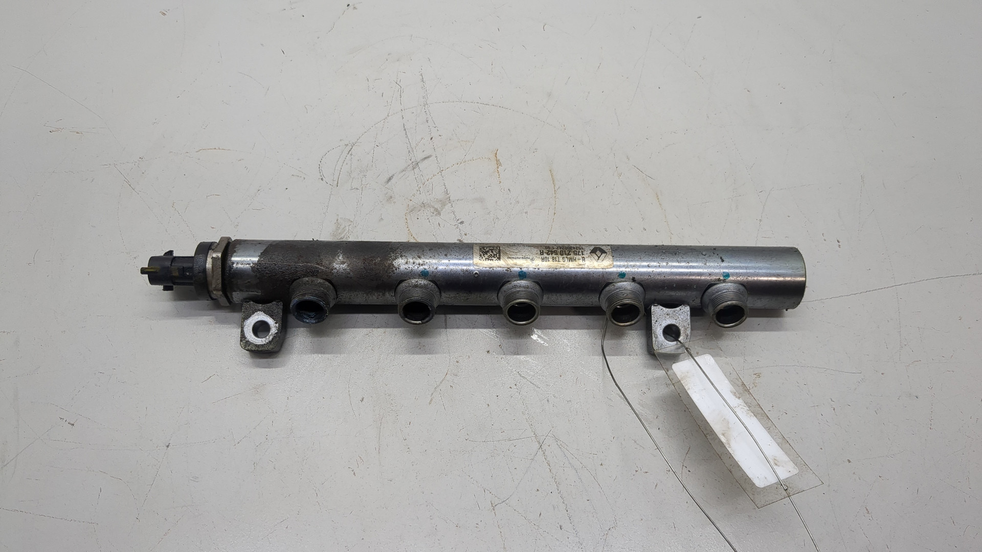 Рейка топливная (рампа)