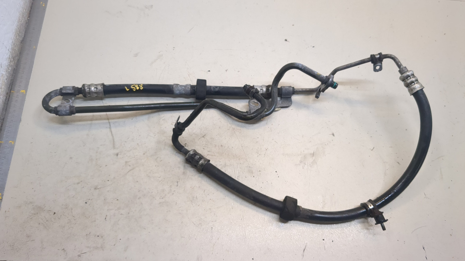 Трубка масляная