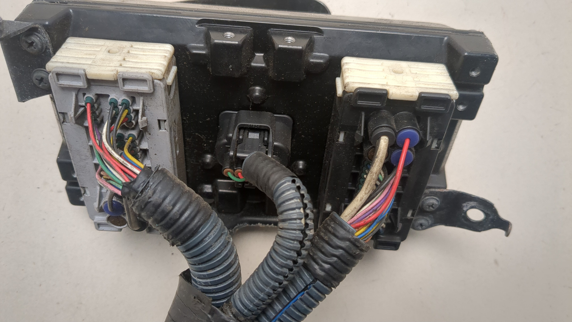 Блок управления ABS