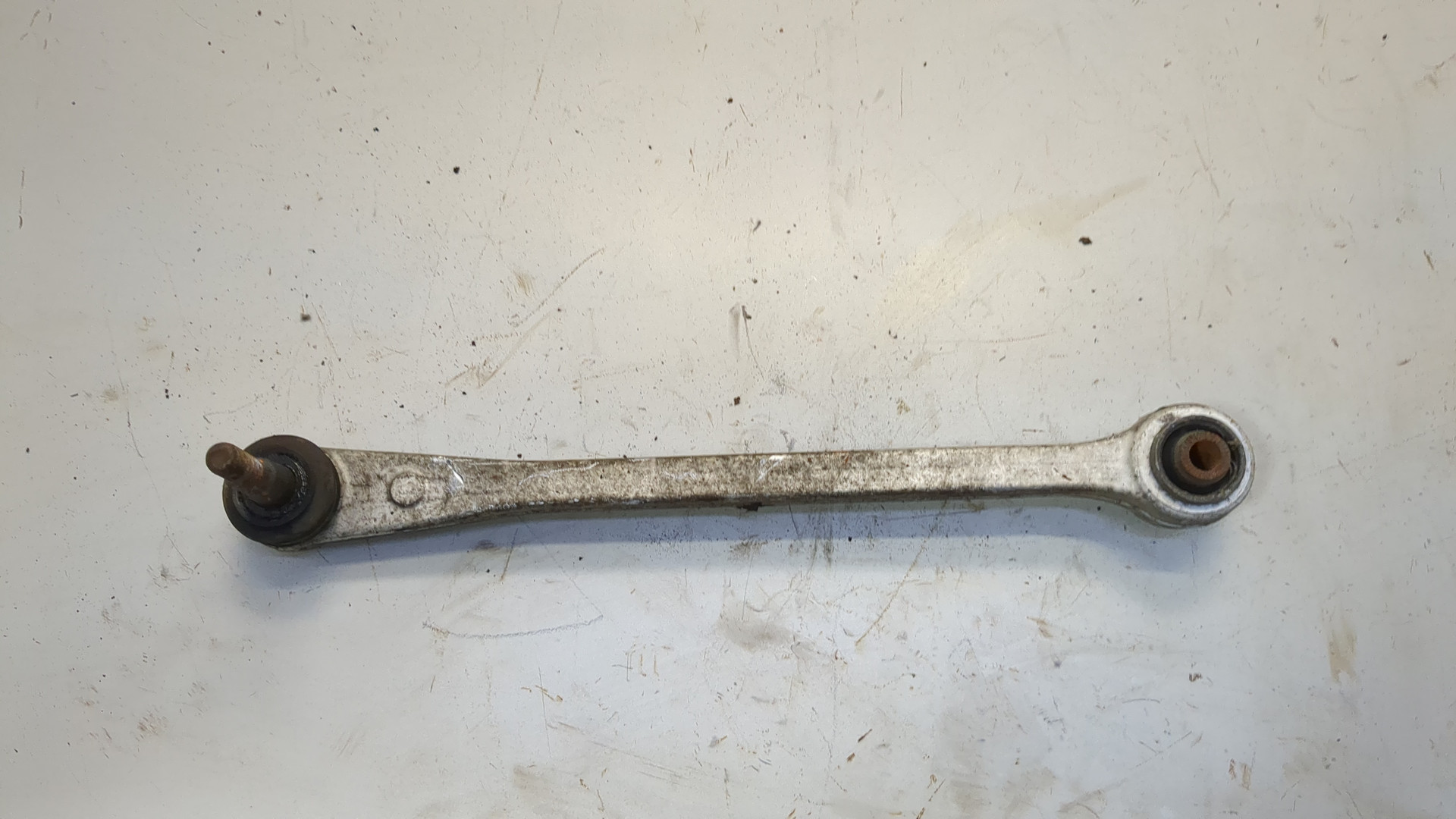 Рычаг задний