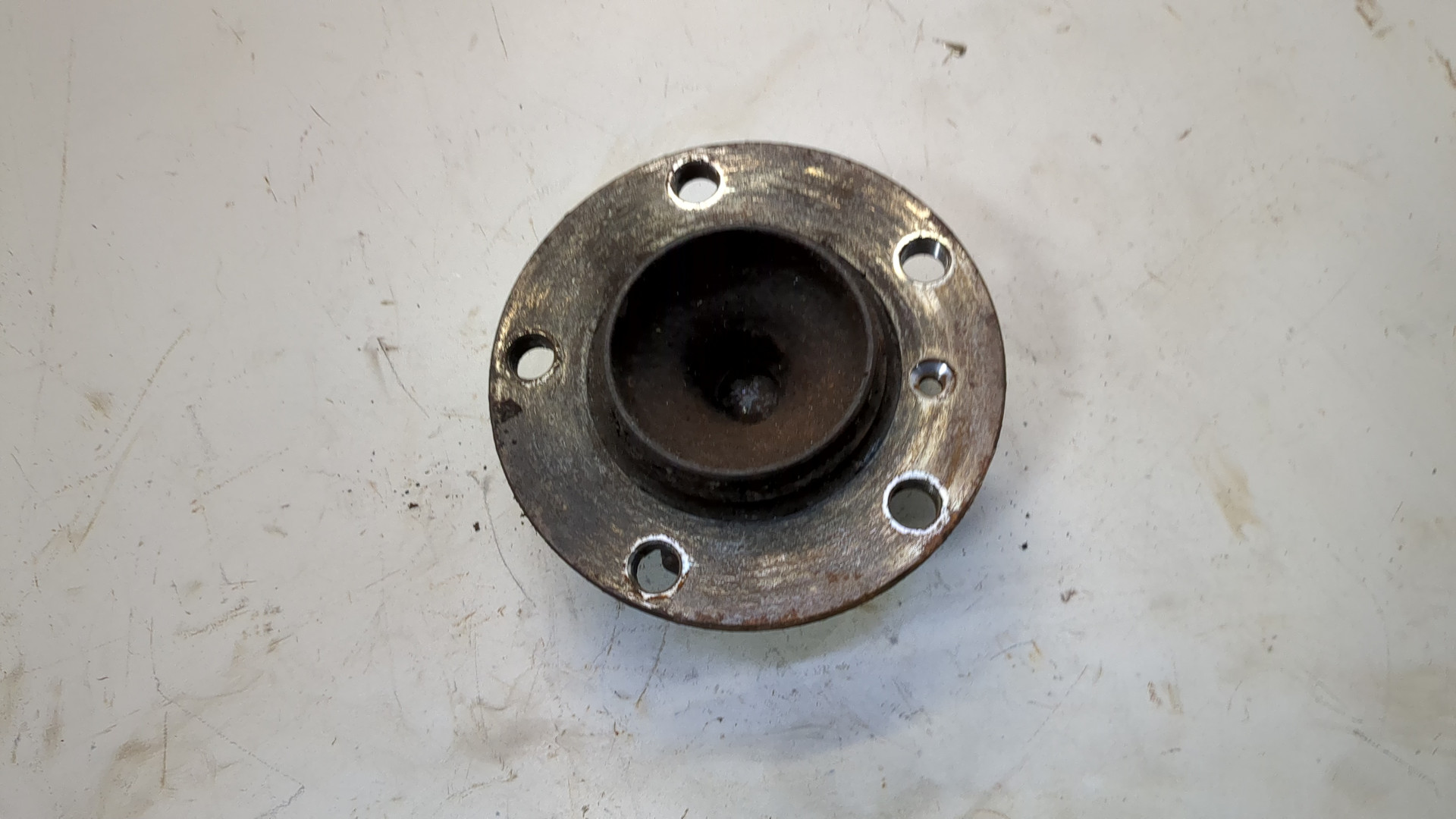 Ступица задняя