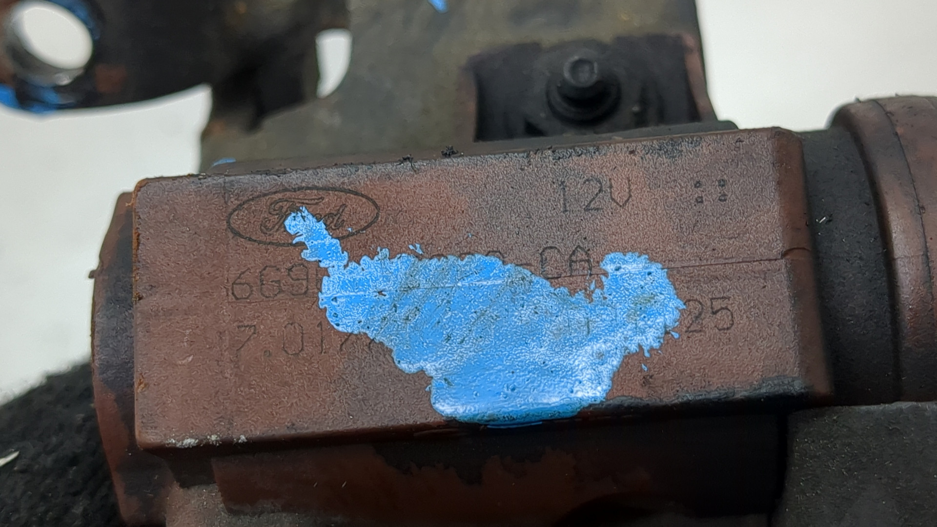 Клапан электромагнитный