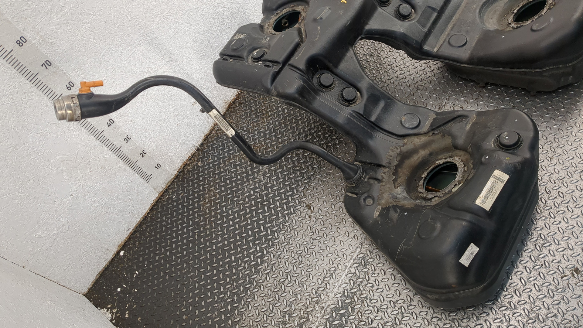 Бак топливный