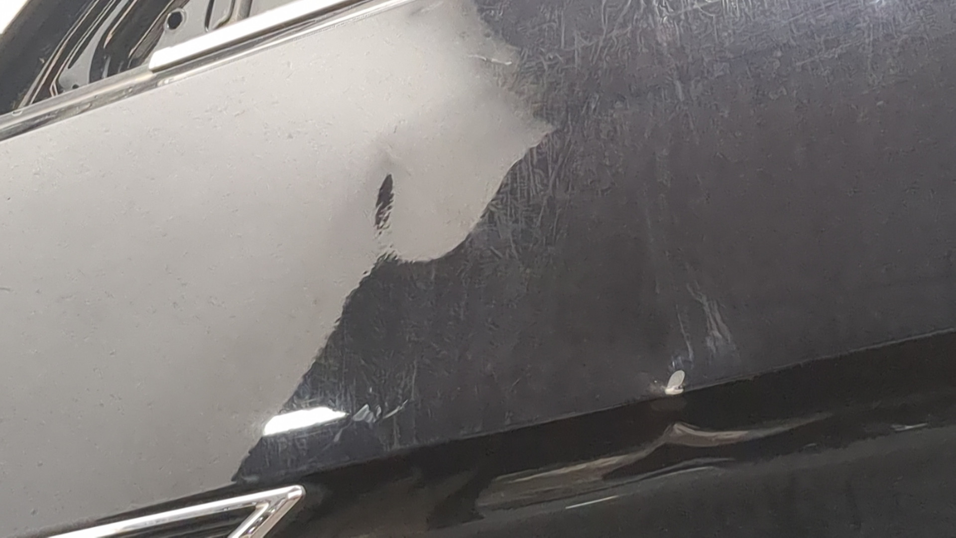 Дверь передняя левая