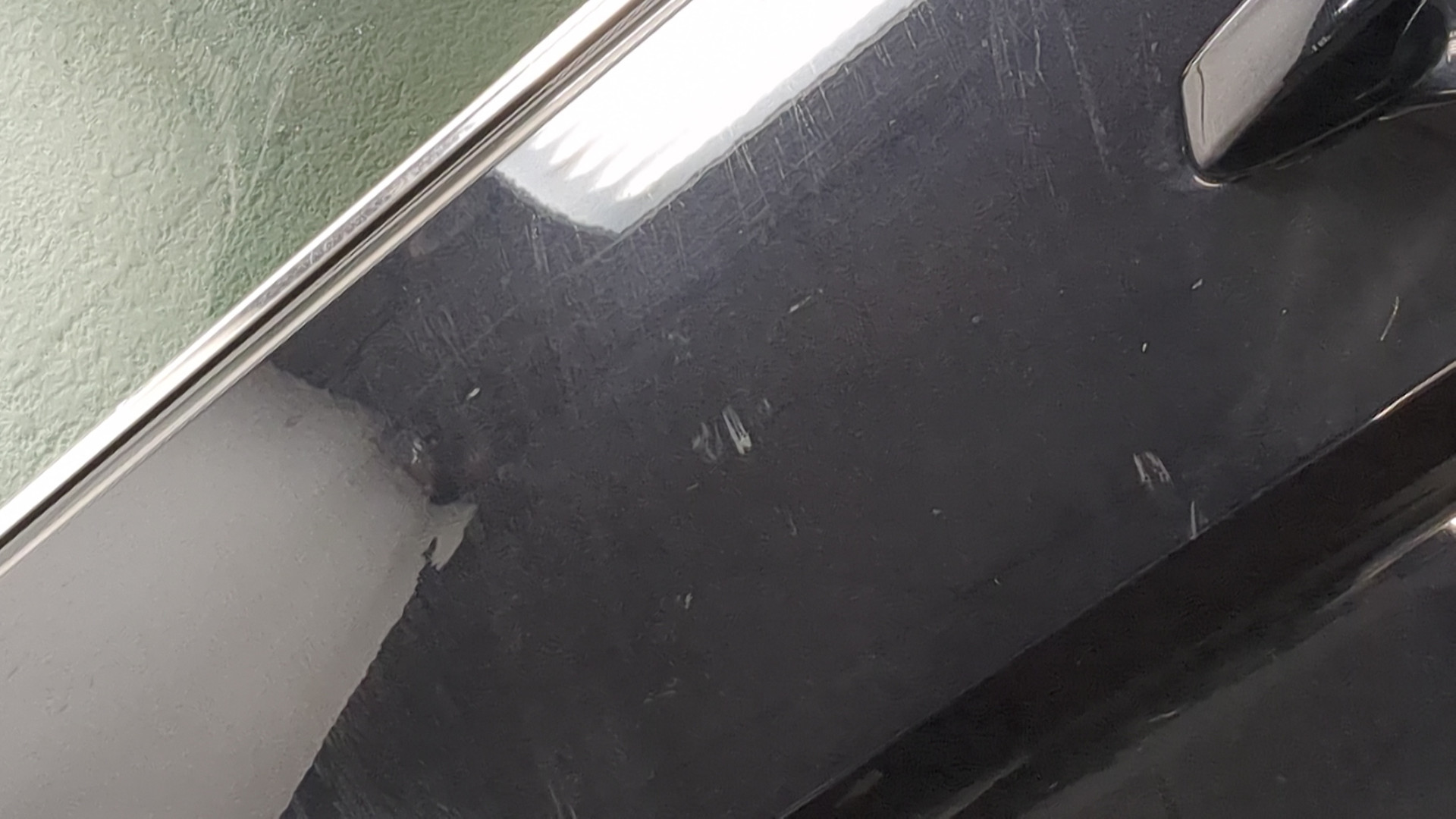 Дверь передняя левая