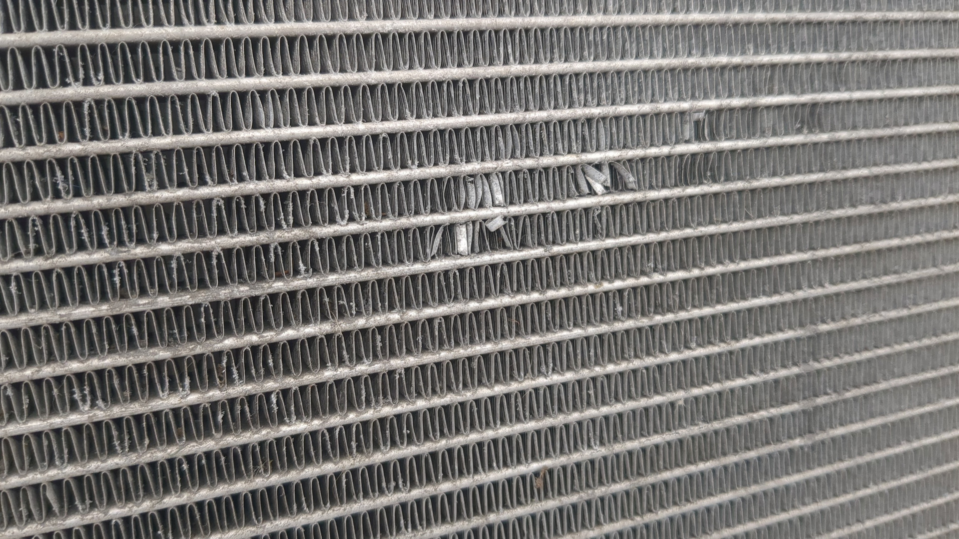 Радиатор охлаждения двигателя основной