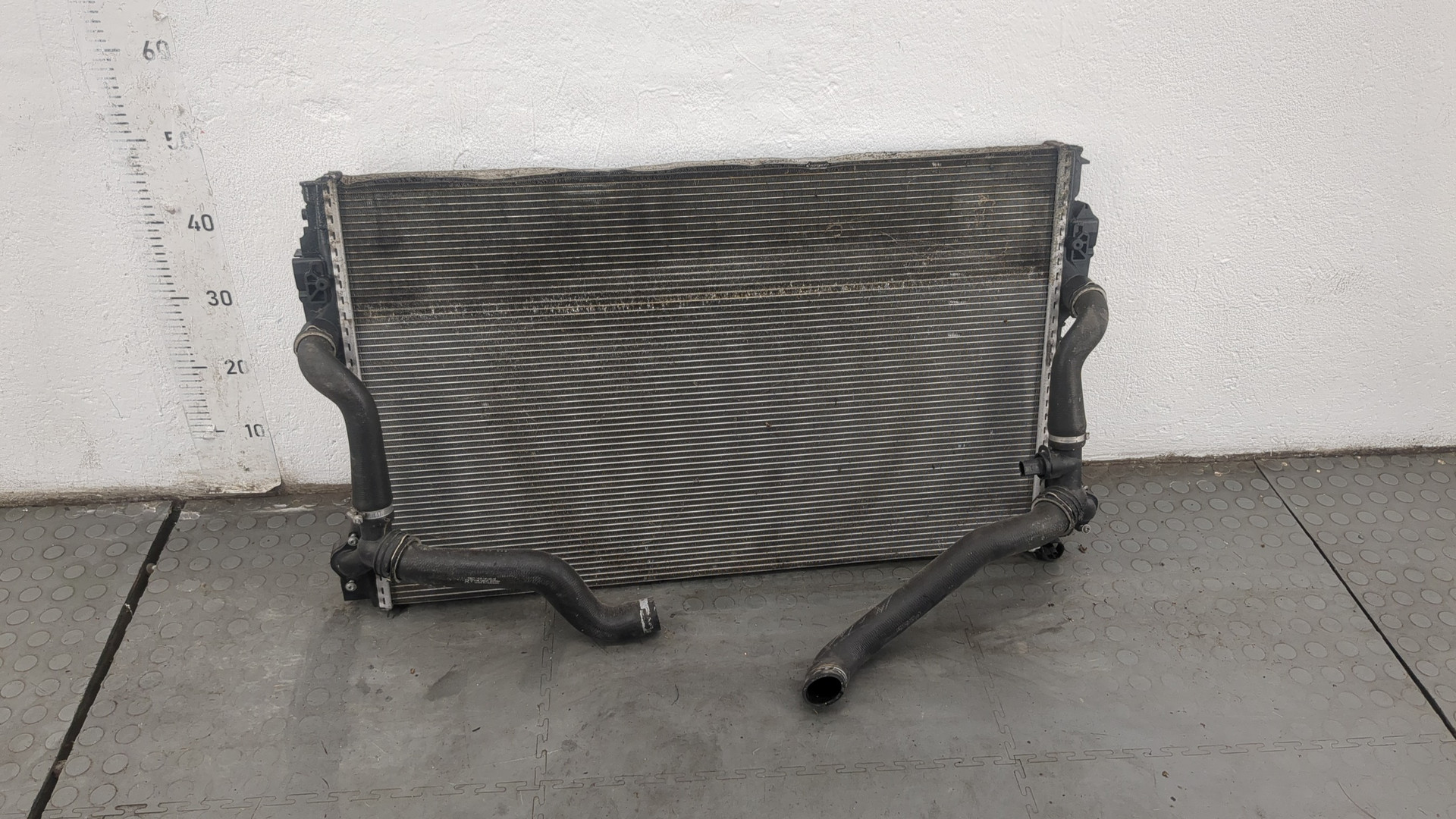 Радиатор охлаждения двигателя основной