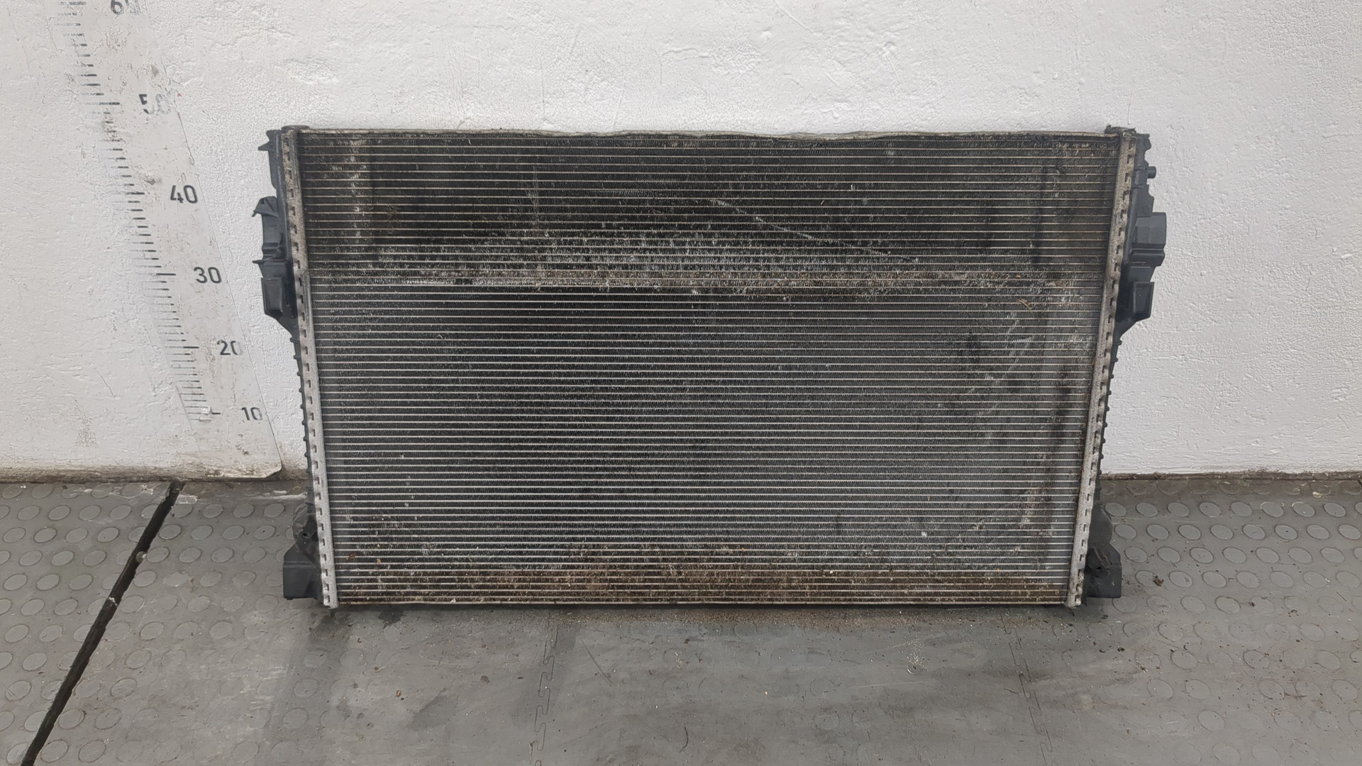 Радиатор охлаждения двигателя основной