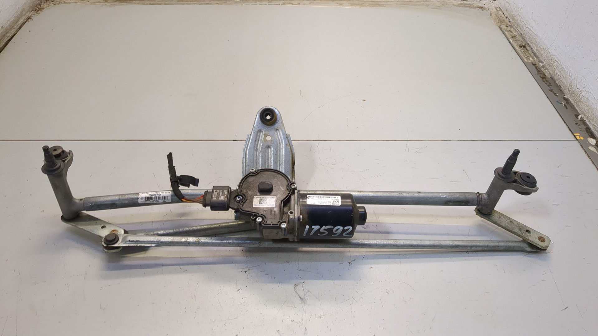 Трапеция стеклоочистителей