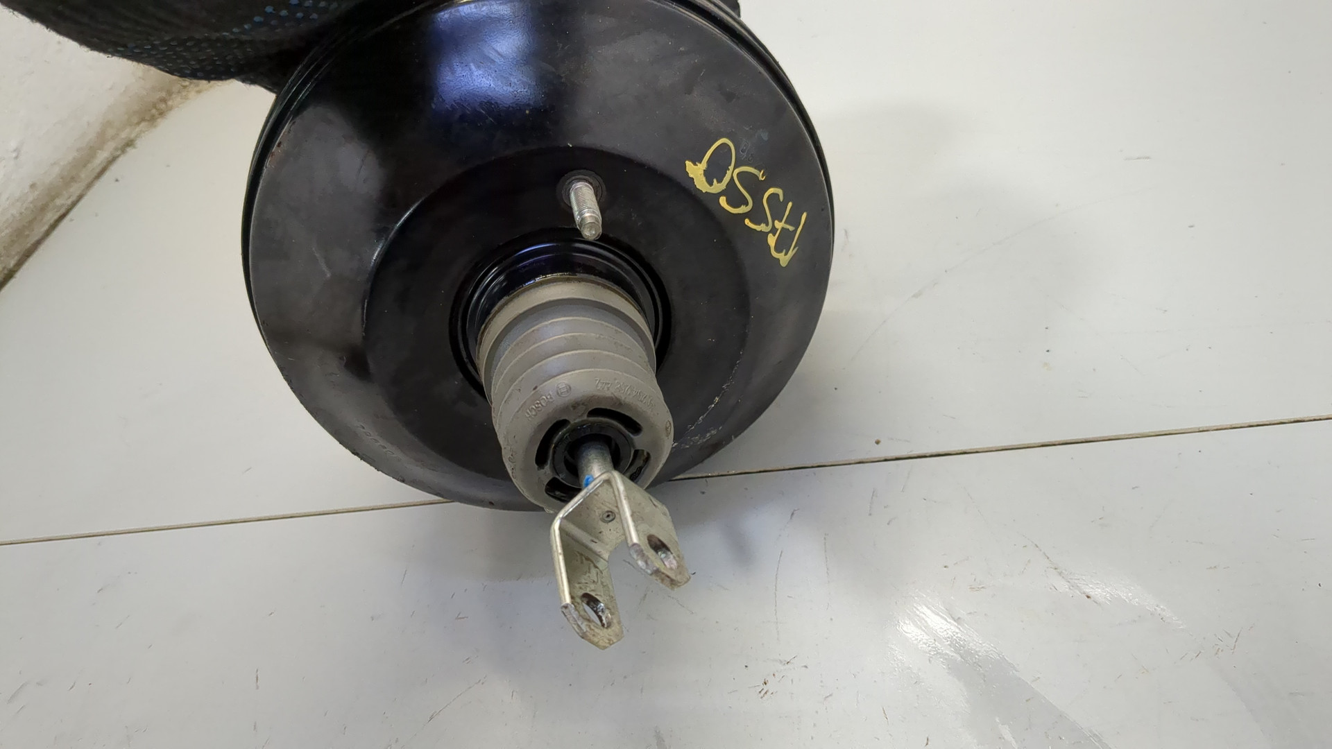 Цилиндр тормозной главный