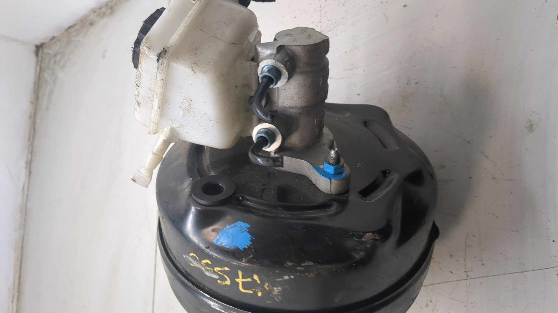 Цилиндр тормозной главный