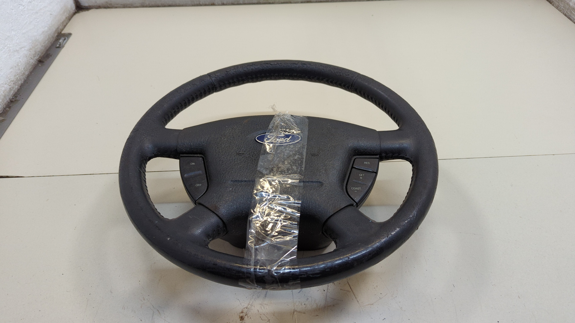 Рулевое колесо (руль)