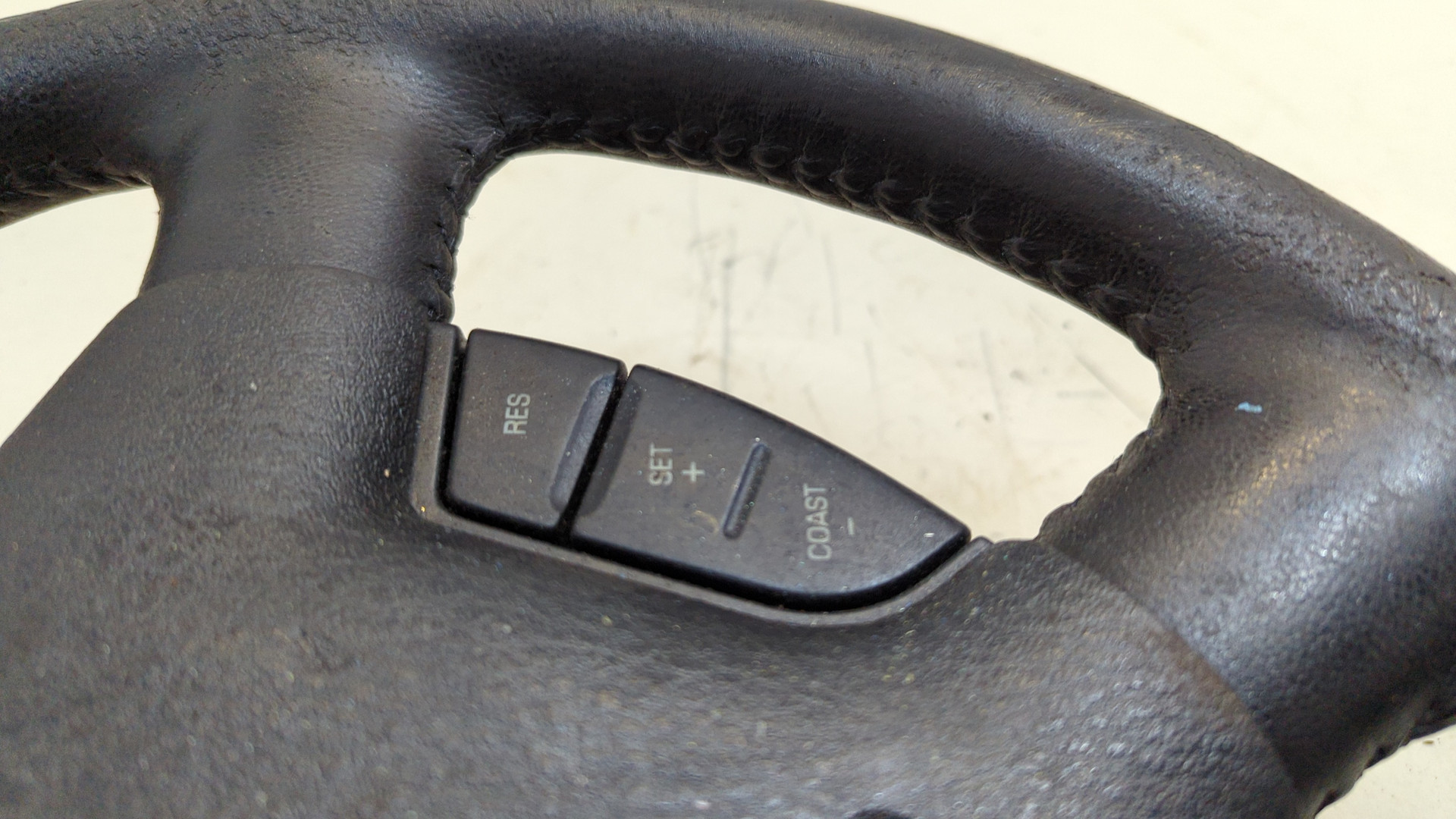 Рулевое колесо (руль)