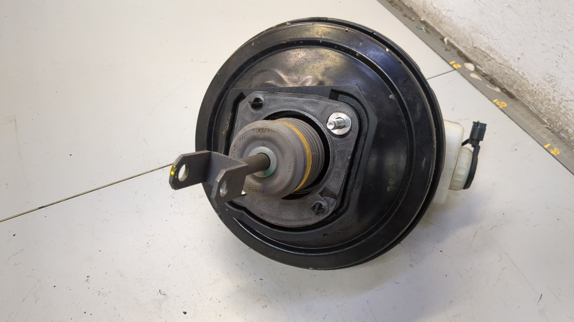 Цилиндр тормозной главный