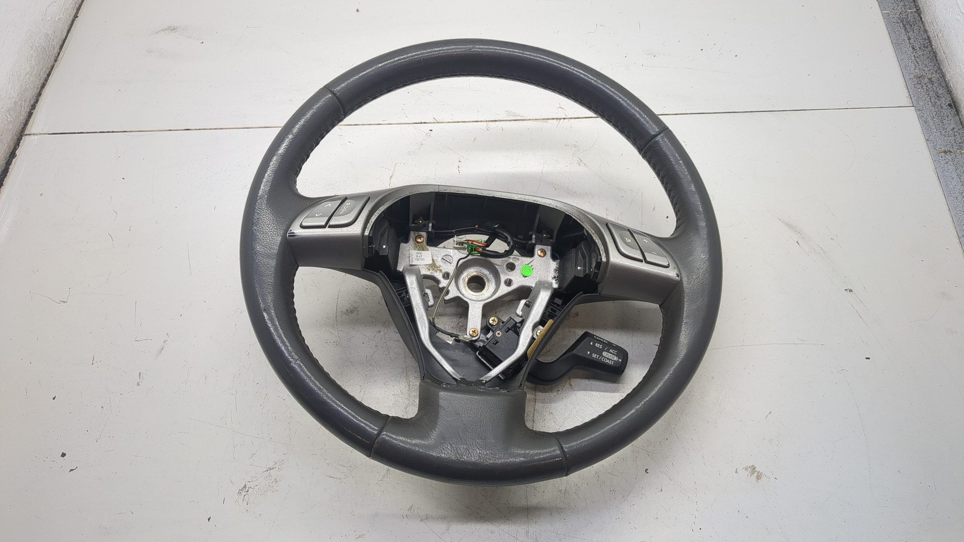 Рулевое колесо (руль)