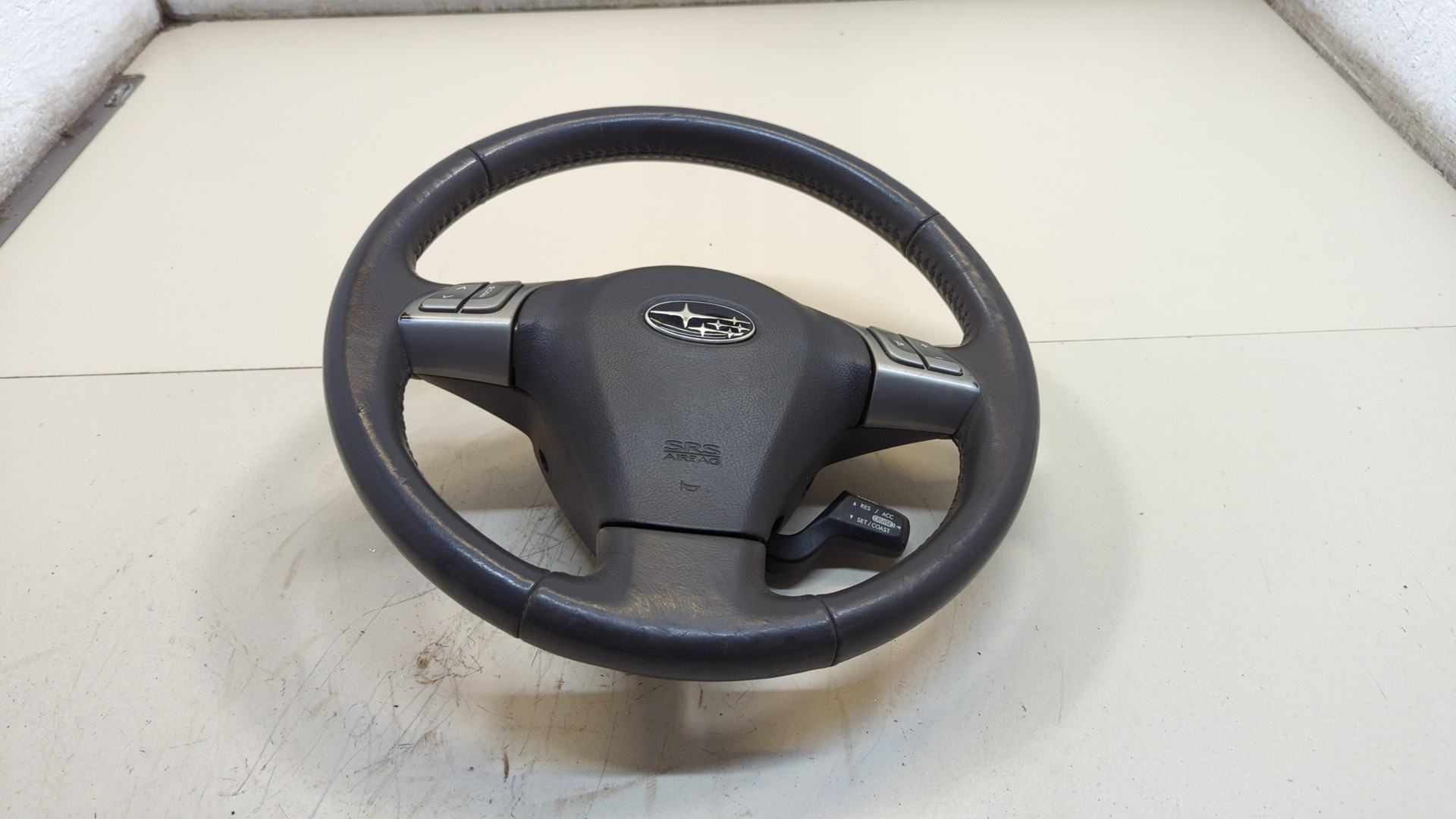 Рулевое колесо (руль)