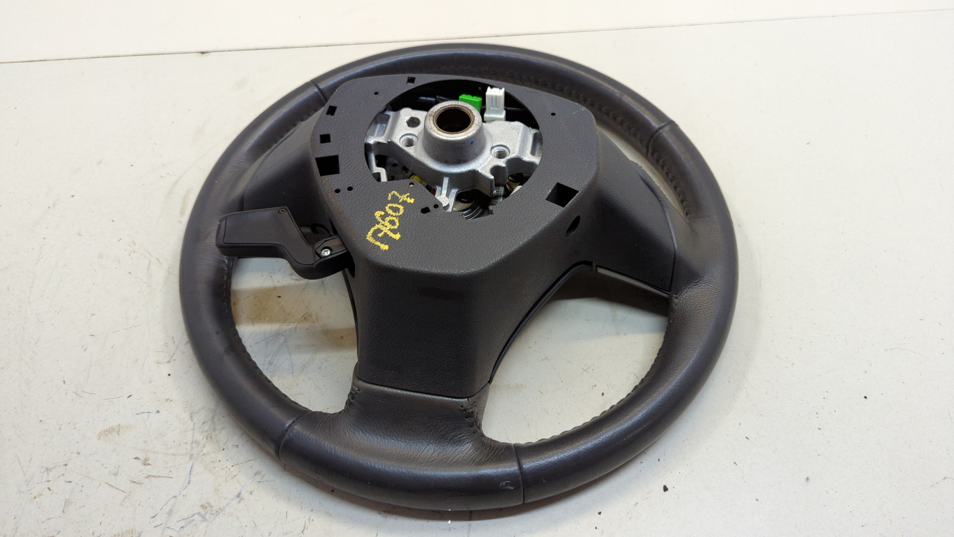 Рулевое колесо (руль)